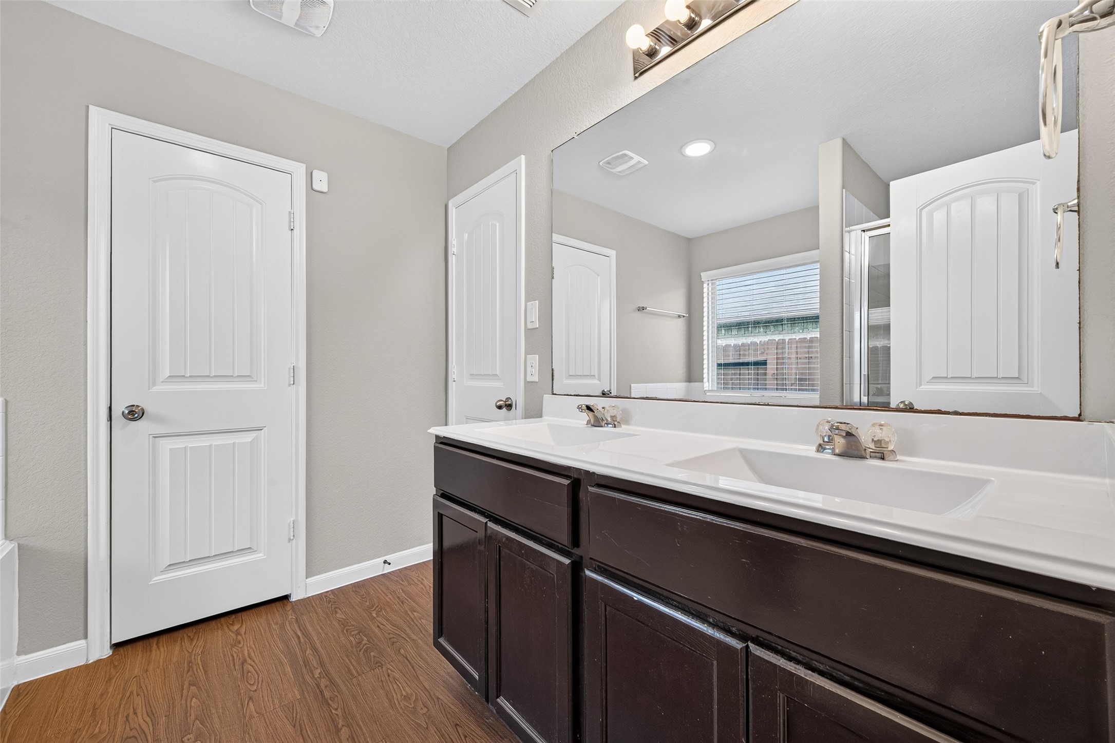 21 Rodeo Bend Drive, Manvel, TX 77578