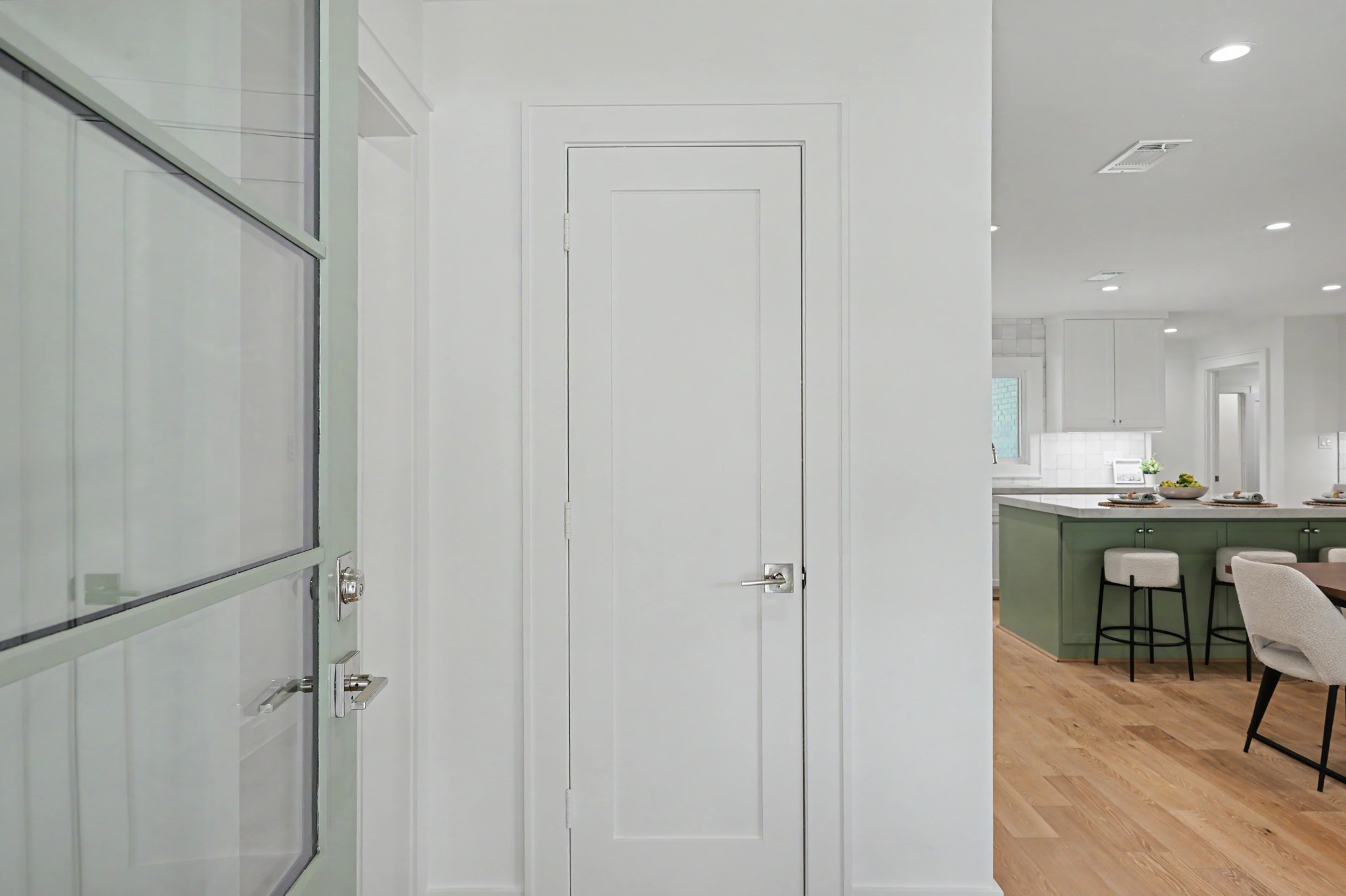 2311 Cheshire Lane, Houston, TX 77018