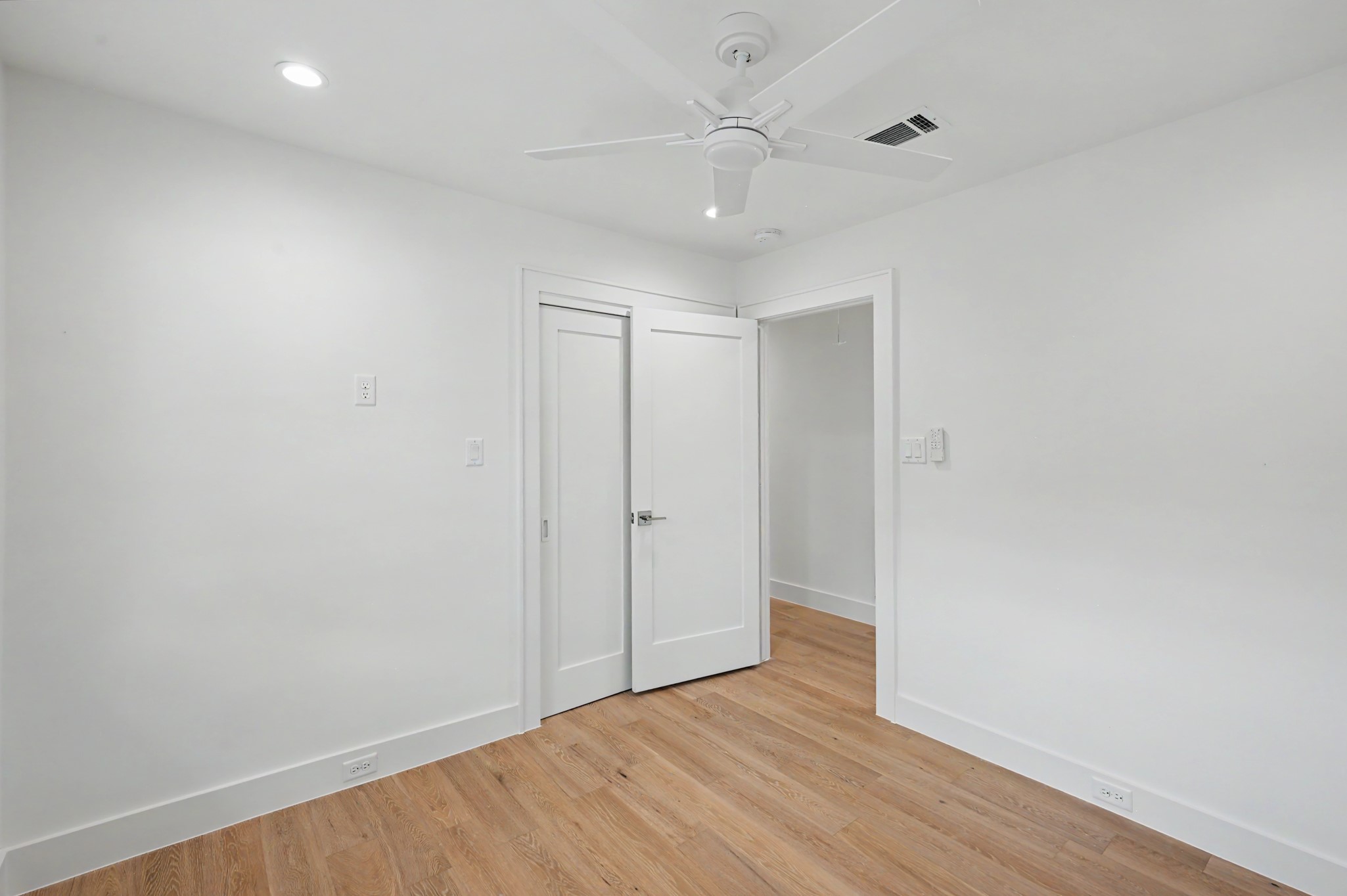 2311 Cheshire Lane, Houston, TX 77018