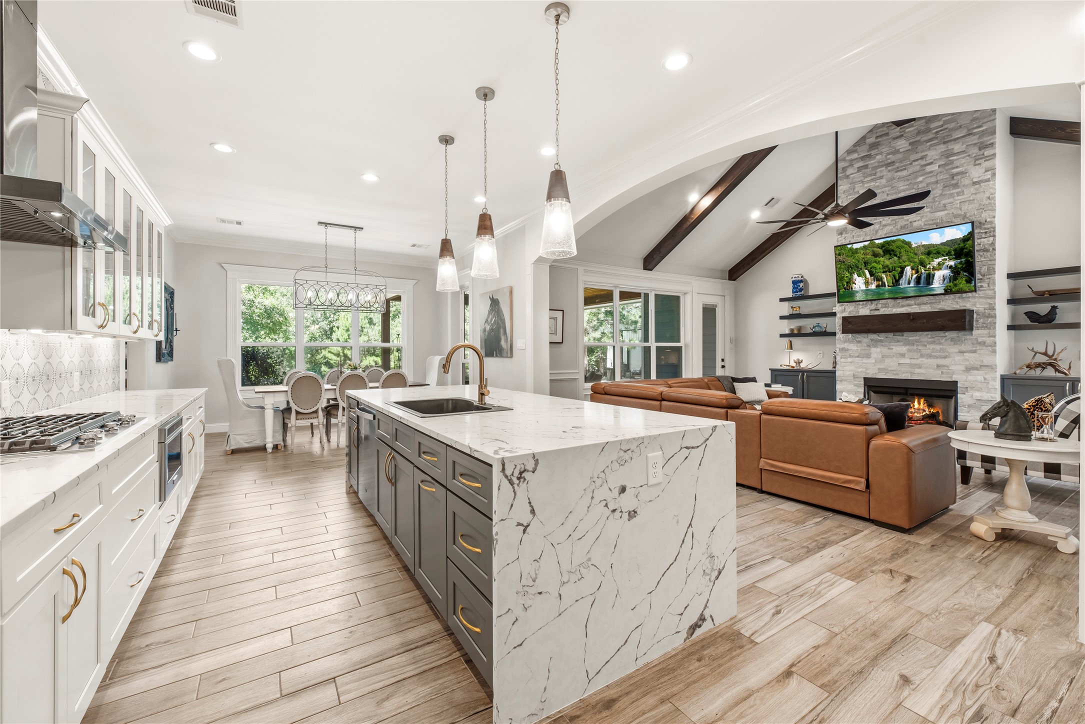 29899 Equestrian Drive, Waller, TX 77484