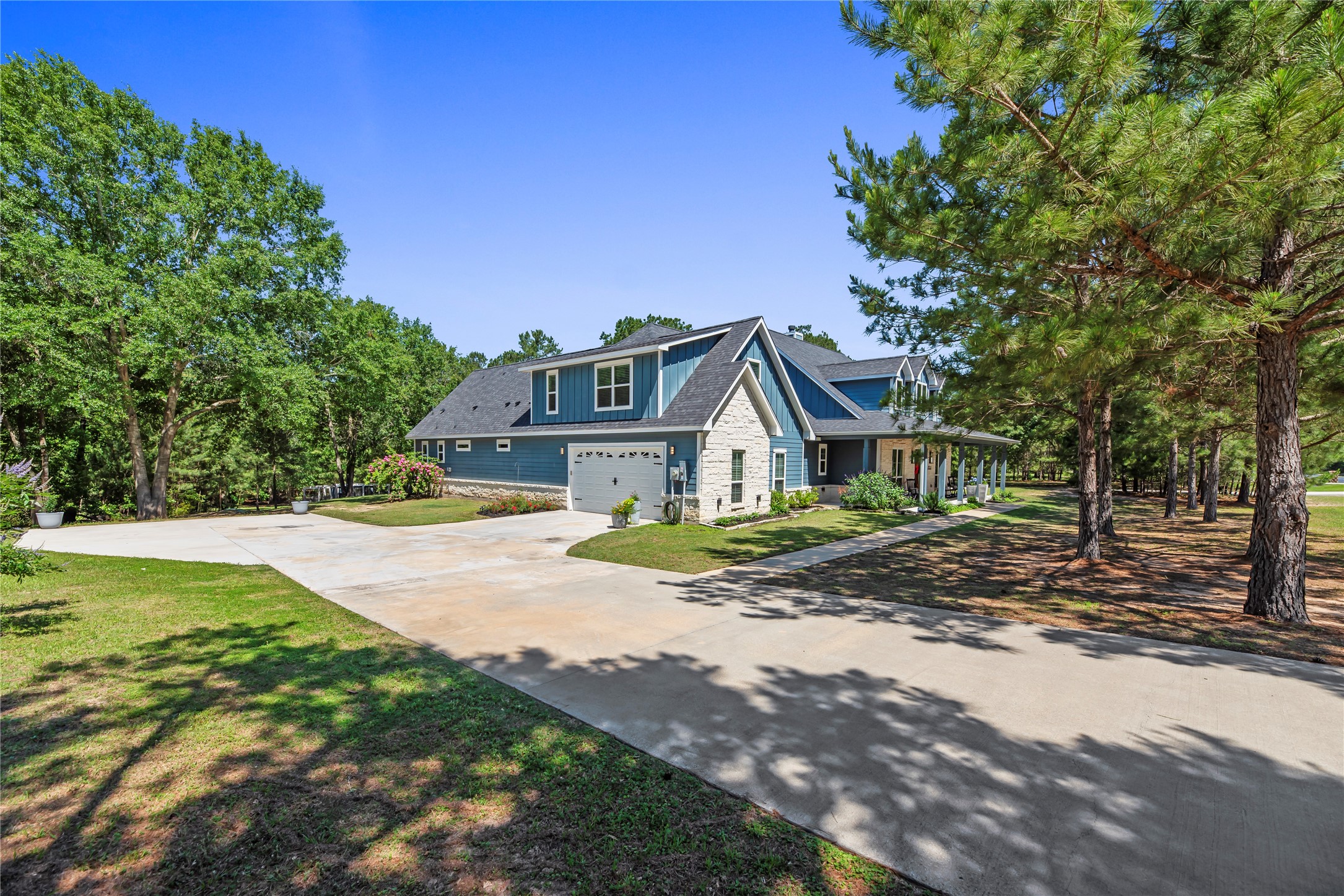 29899 Equestrian Drive, Waller, TX 77484