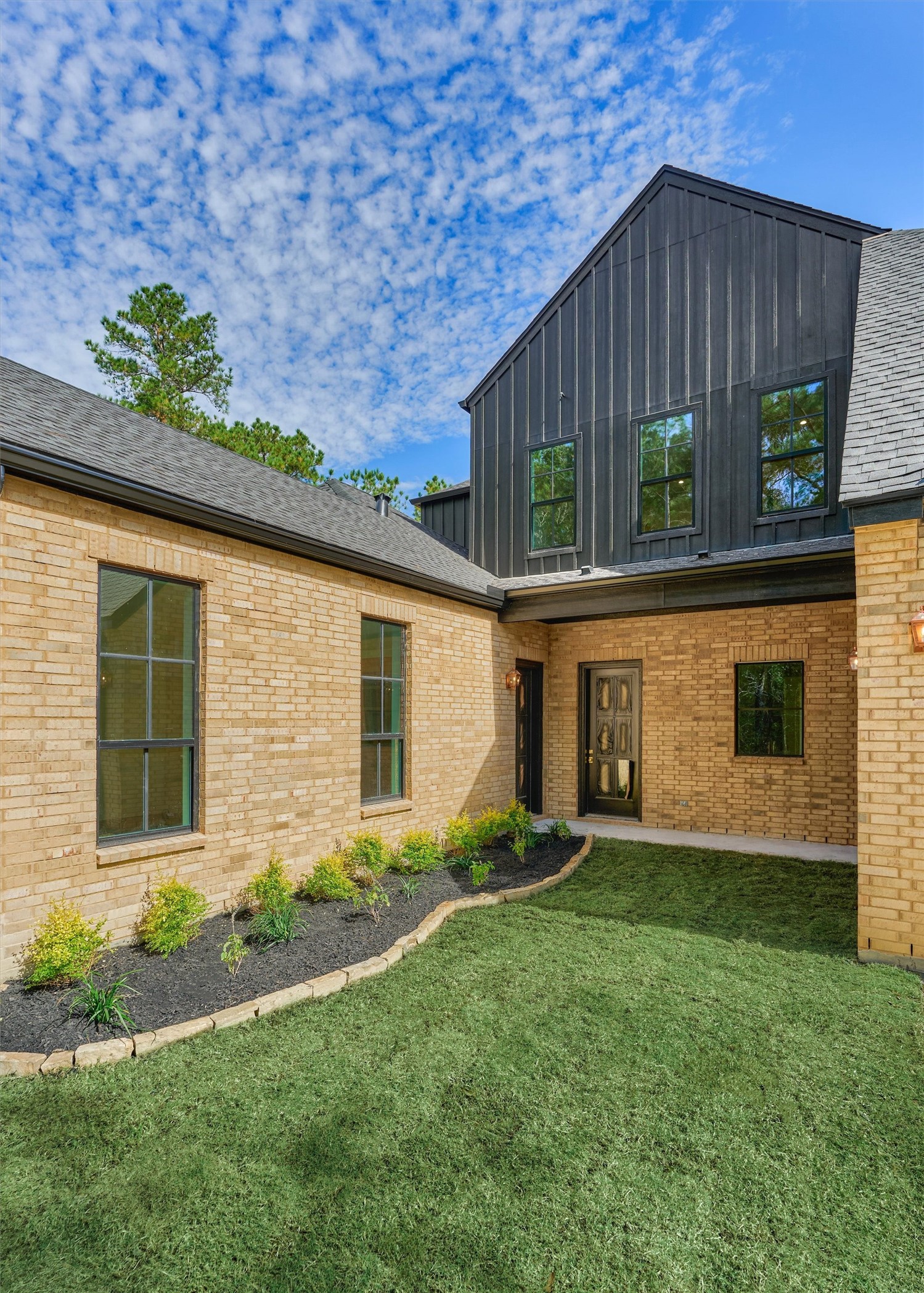 4800 Hawk Canyon Court, Montgomery, TX 77316