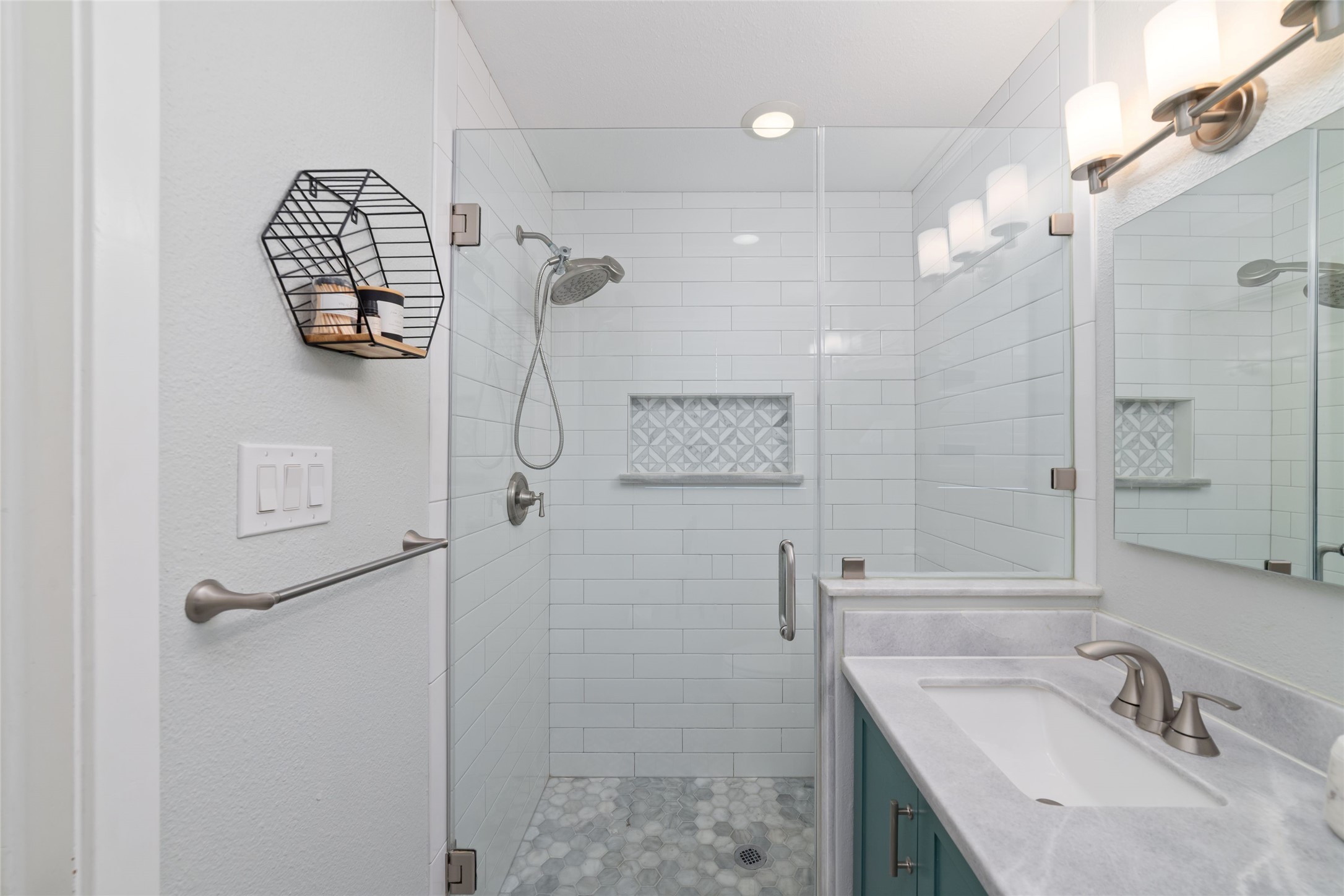 2127 Lazybrook Drive, Houston, TX 77008