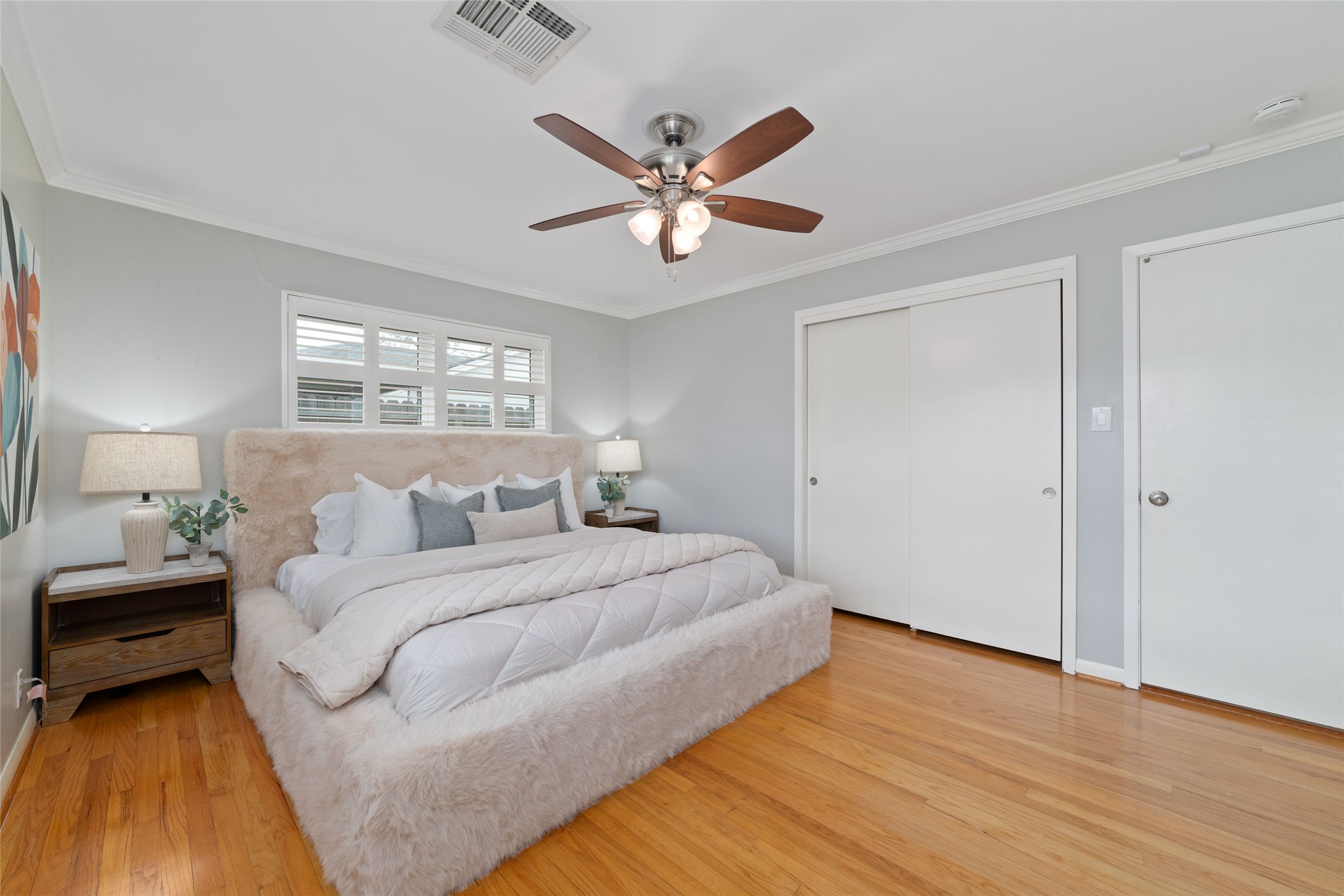 2127 Lazybrook Drive, Houston, TX 77008