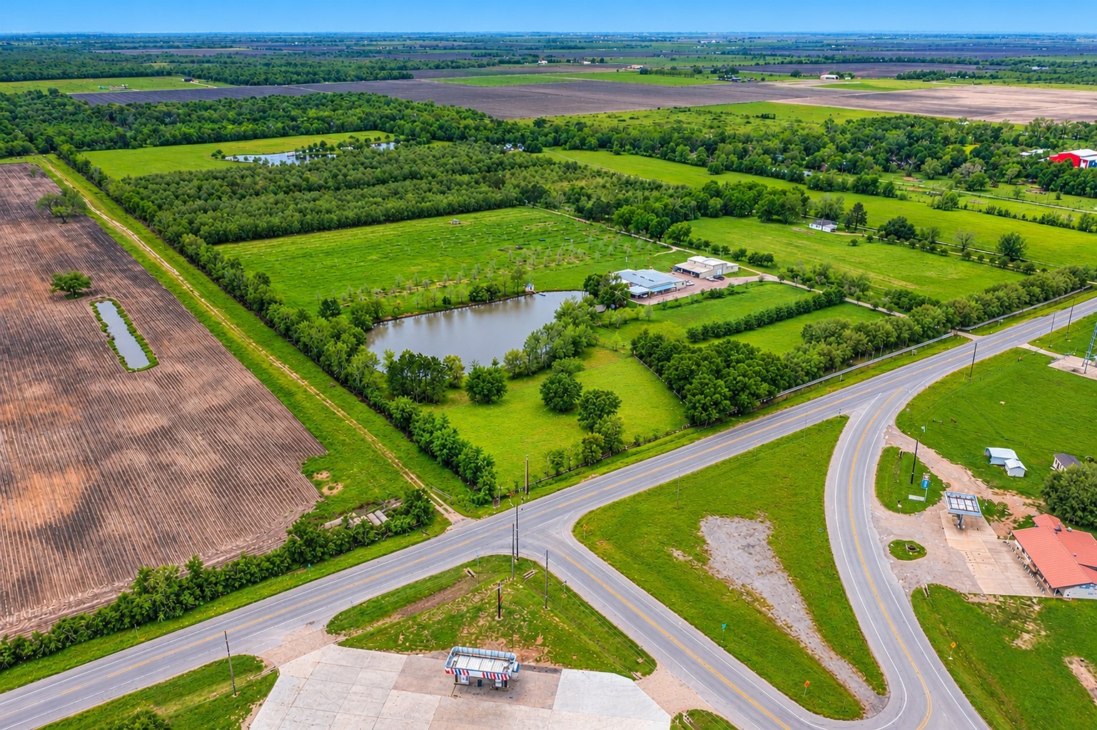 23019 Fm 1462 Road, Damon, TX 77430 23019 Fm 1462 Road, Damon, TX 77430