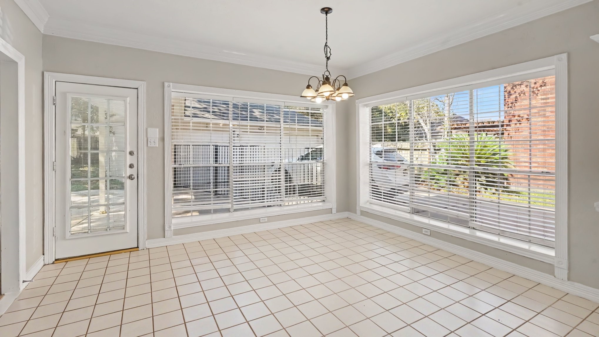 19427 Atasca Oaks Drive, Humble, TX 77346