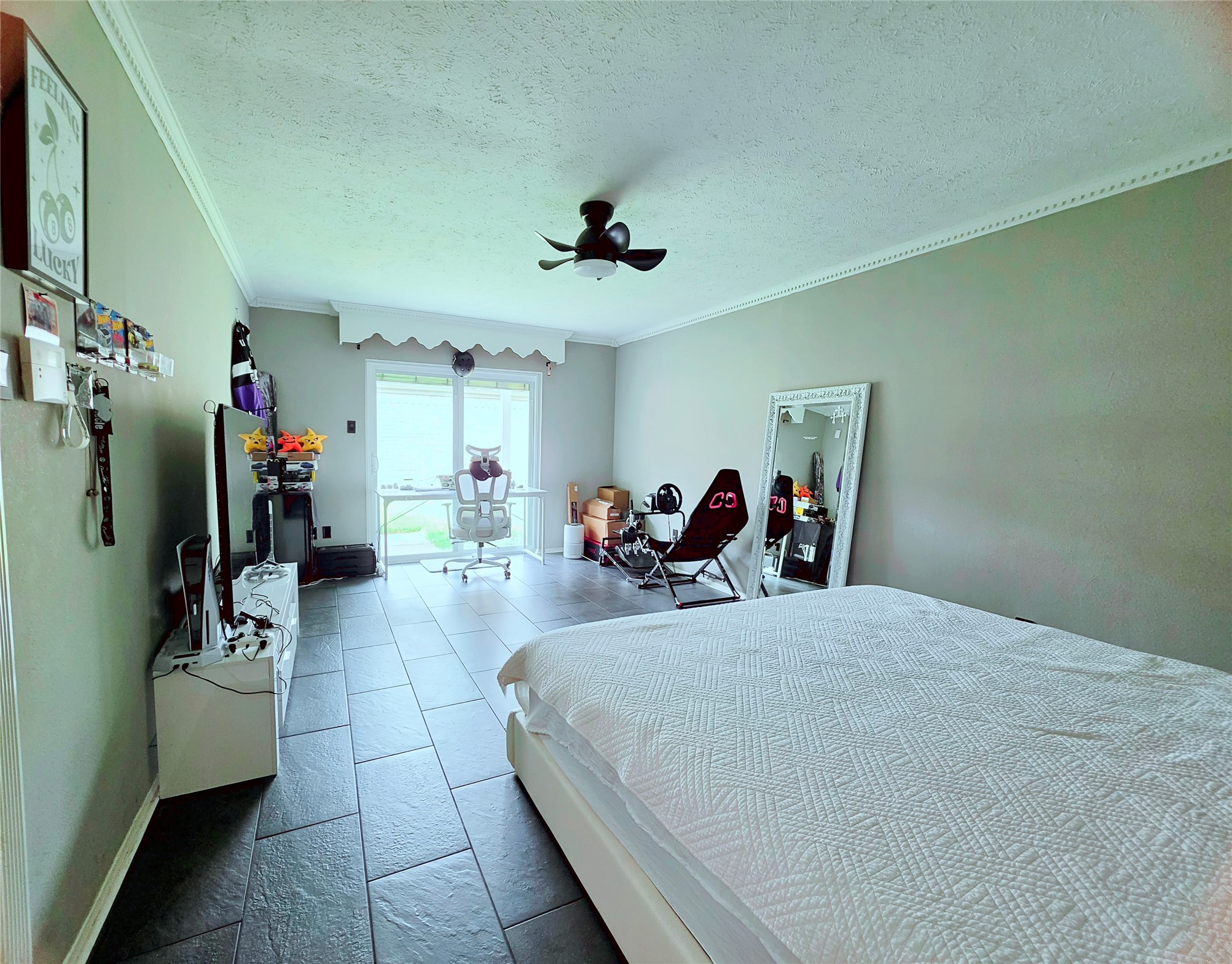 11930 Meadow Crest Drive, Meadows Place, TX 77477