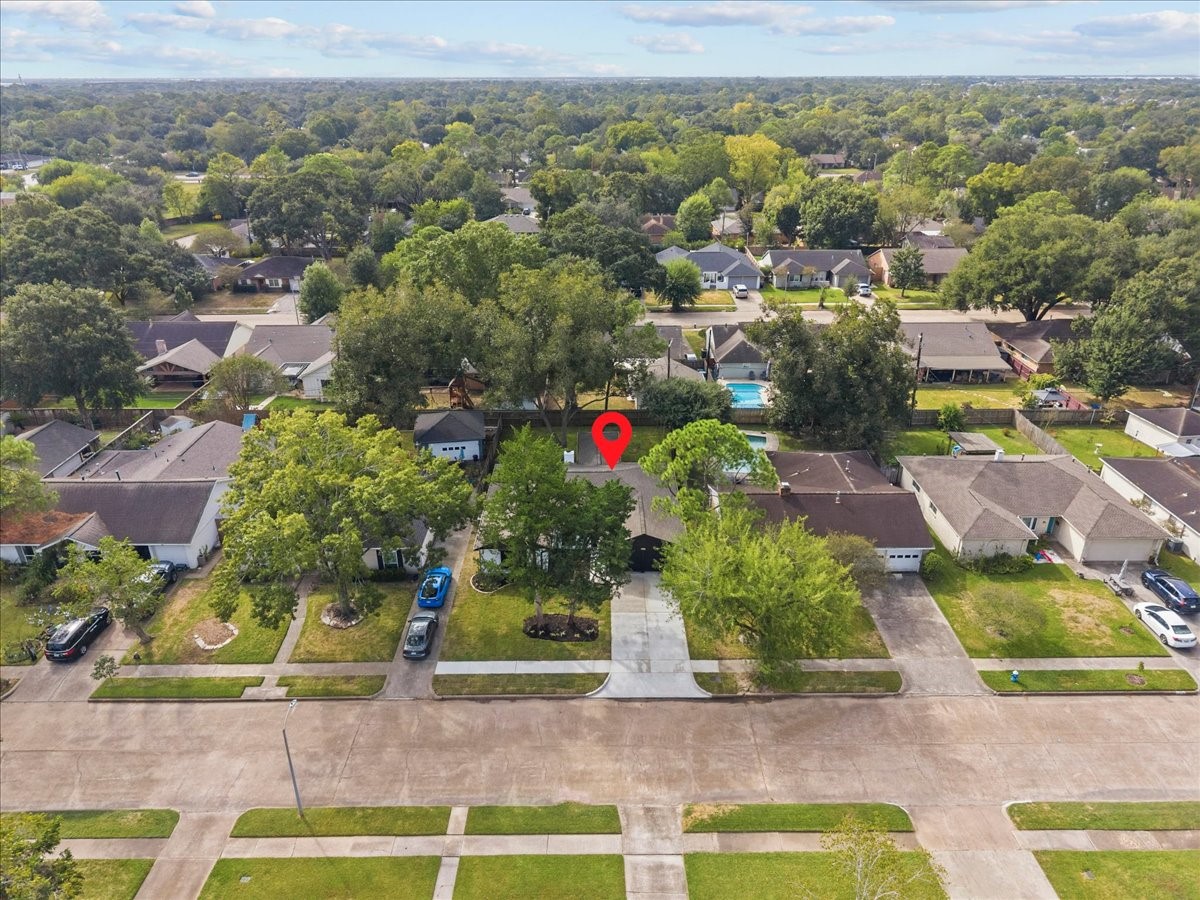 5933 Sanford Rd, Houston, TX 77096 5933 Sanford Rd, Houston, TX 77096