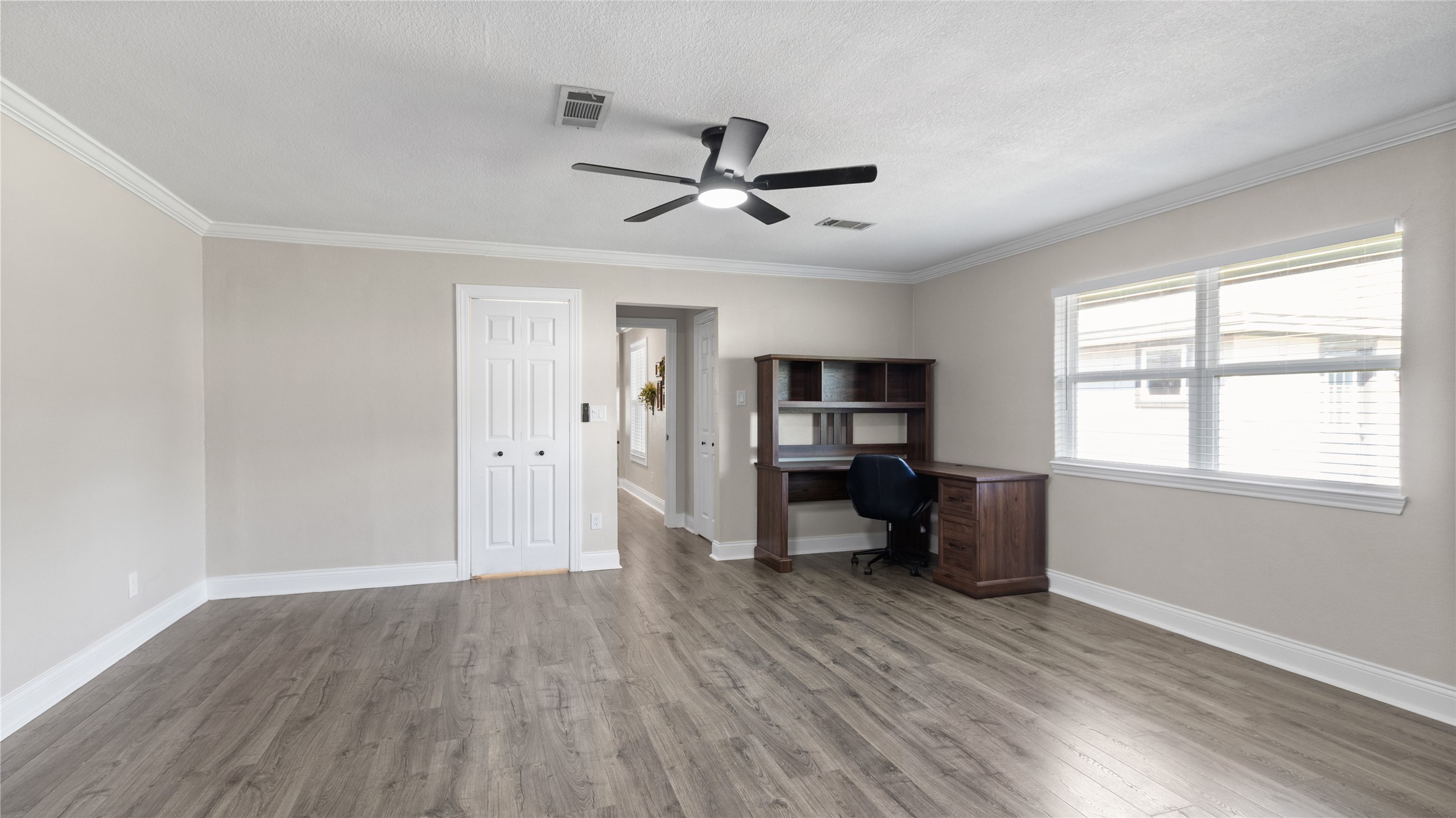 12335 2nd Street, Santa Fe, TX 77510
