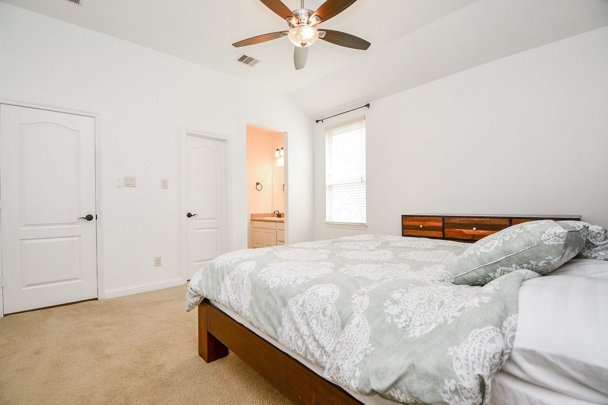 26727 Cedardale Pines Drive, Katy, TX 77494