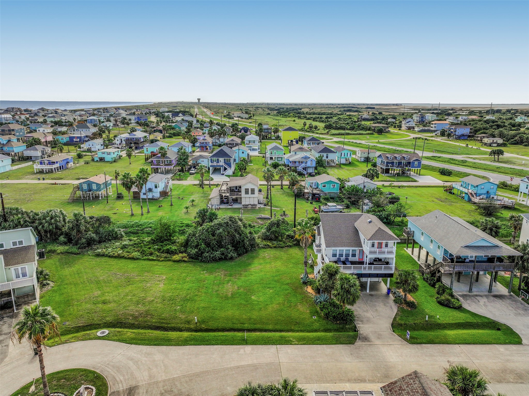 13952 Pirates Beach Boulevard, Galveston, TX 77554