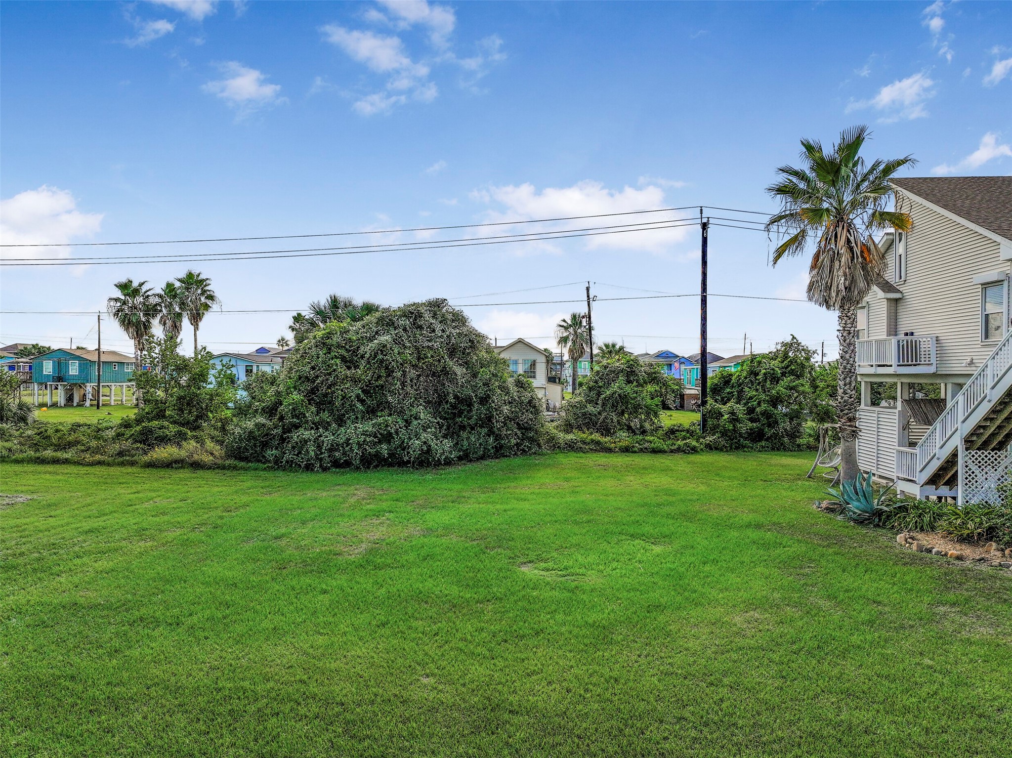 13952 Pirates Beach Boulevard, Galveston, TX 77554