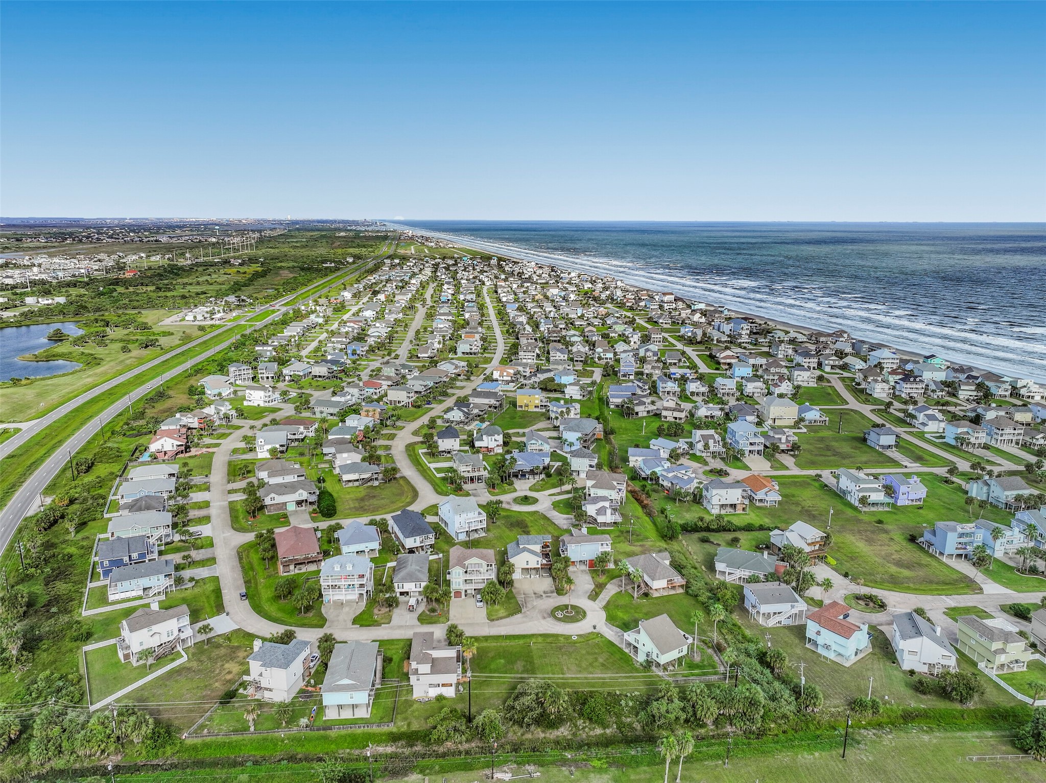 13952 Pirates Beach Boulevard, Galveston, TX 77554