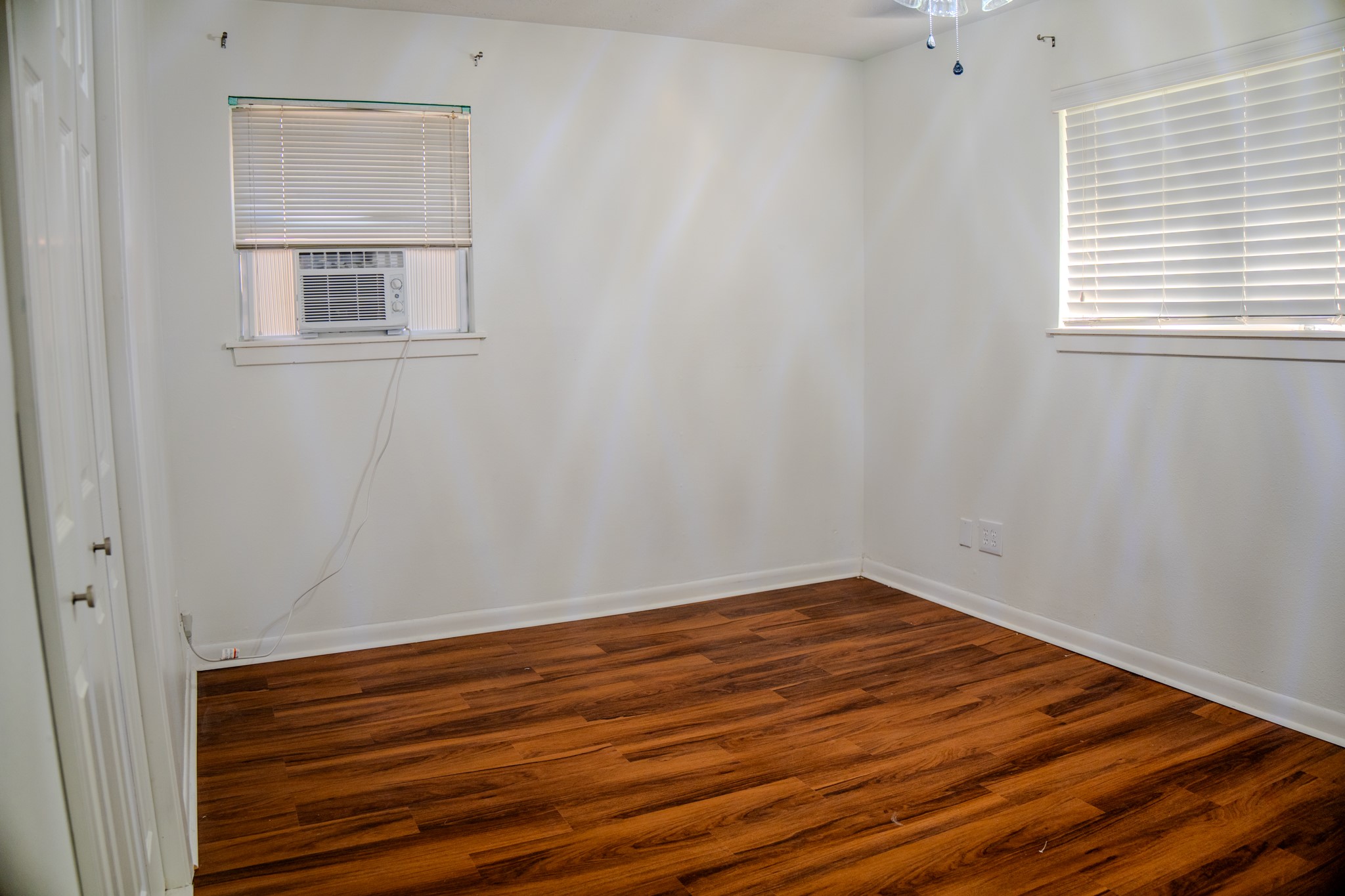 124 Bluebird Lane, Pasadena, TX 77502