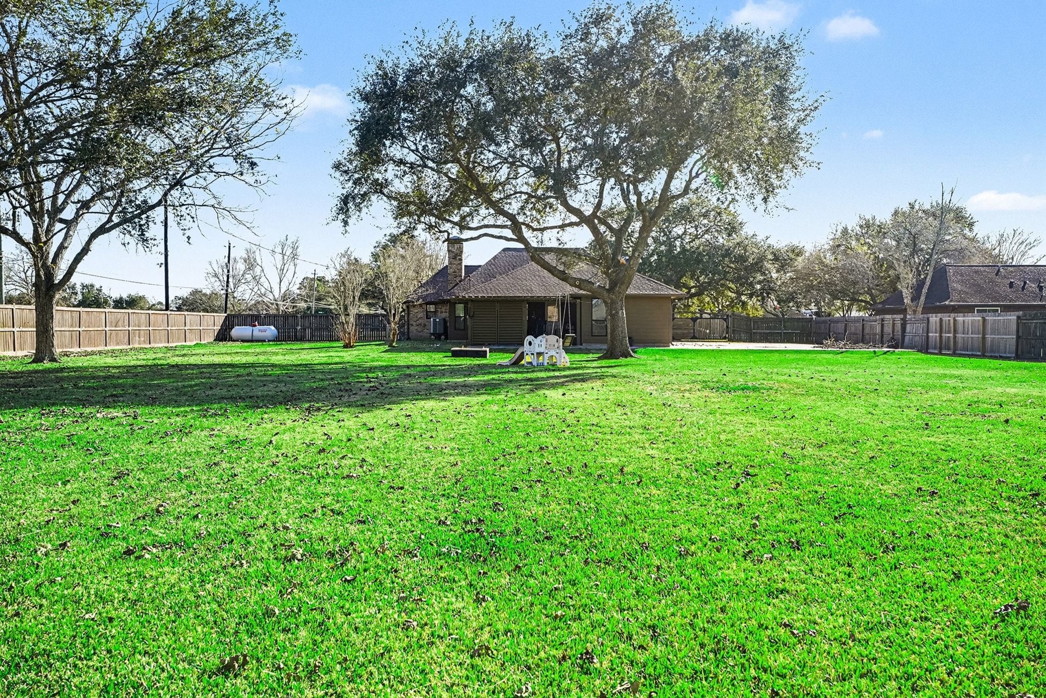 13402 Bob White Drive, Santa Fe, TX 77510