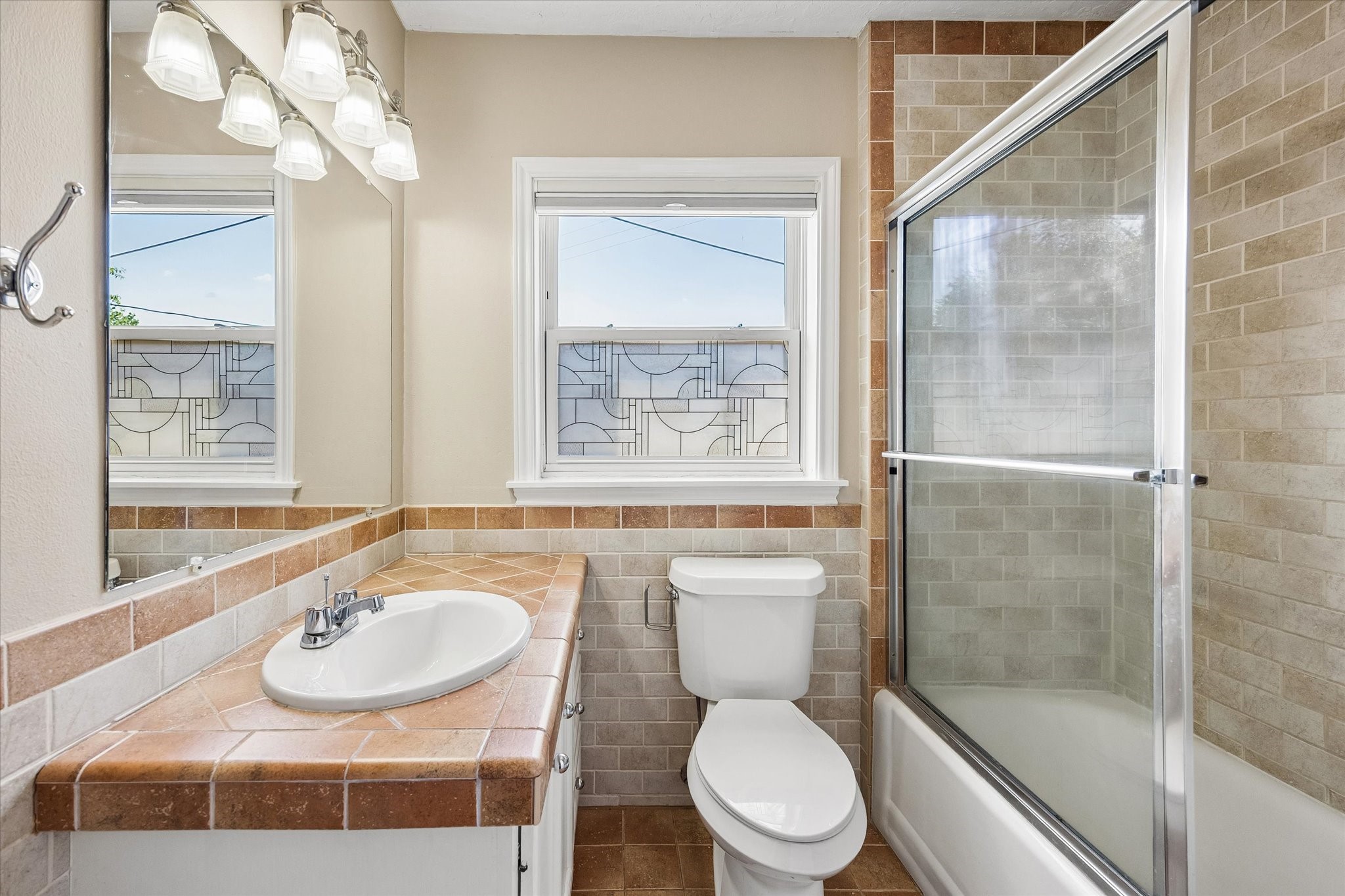 3309 Lawrence Street Unit 2 Street, #2, Houston, TX 77018