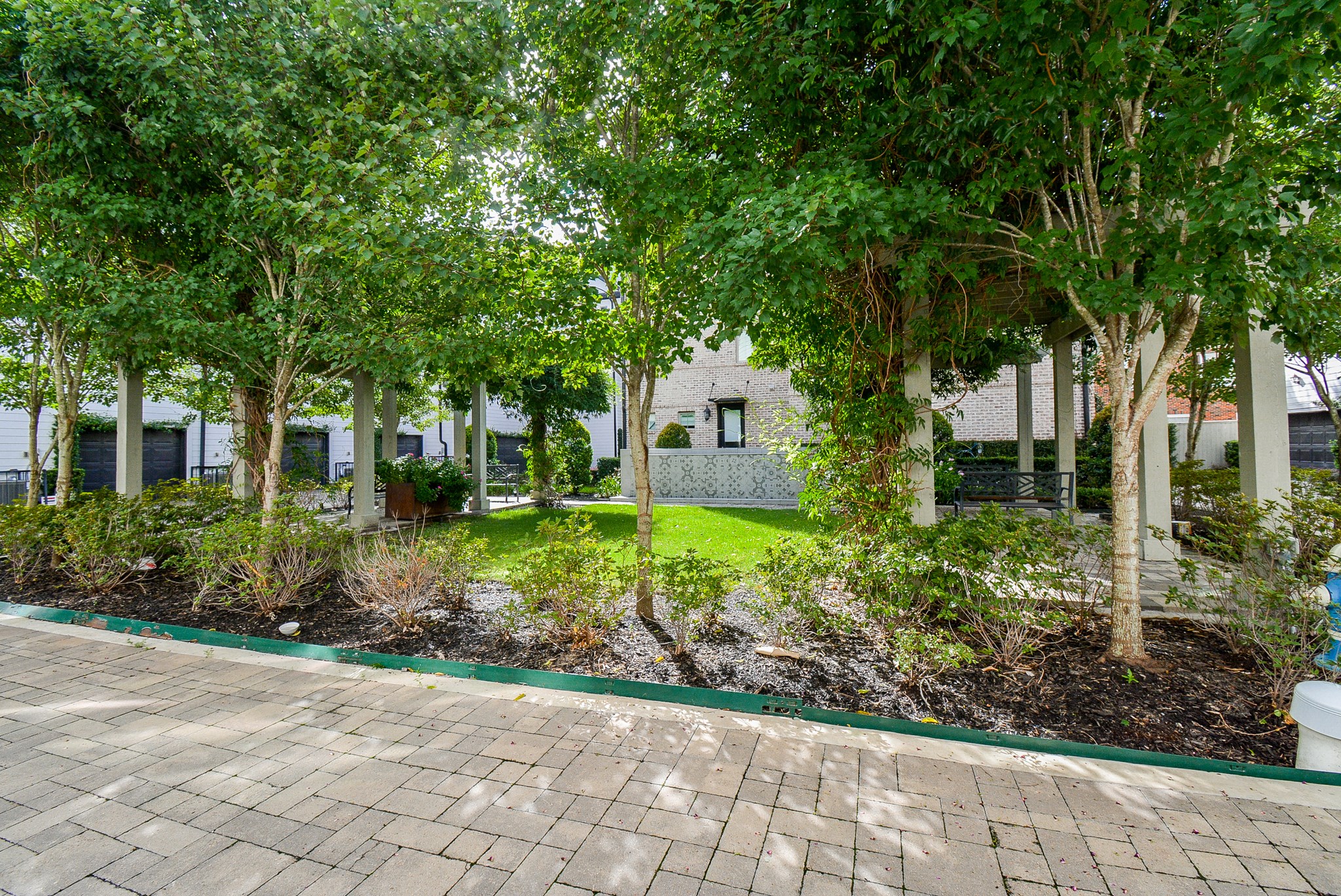 615 Nagle Street, Houston, TX 77003