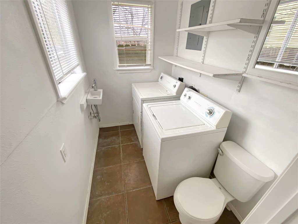 4815 8th Street, Bacliff, TX 77518