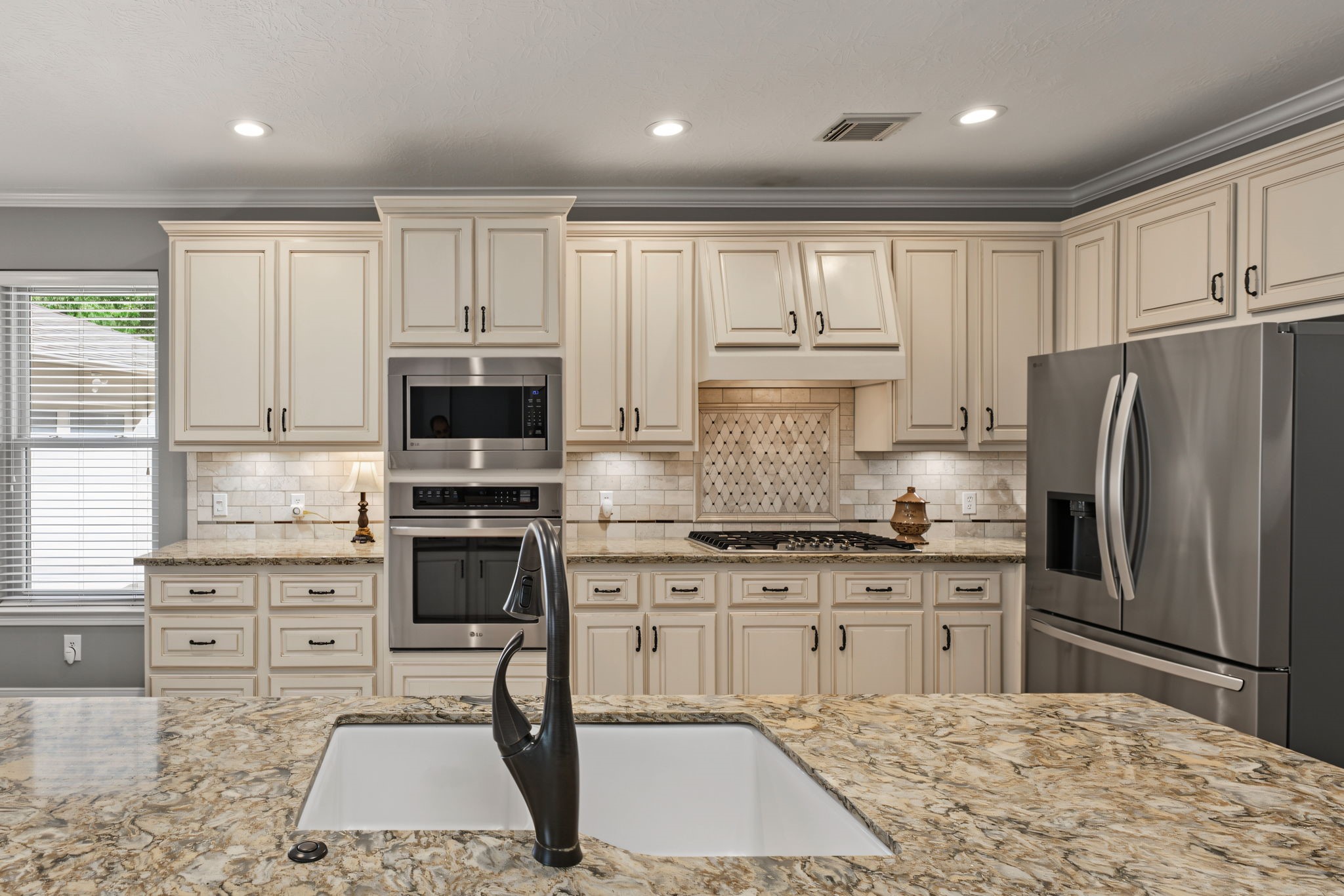 "Smart ThinQ" technology appliances that can connect to Alexa!