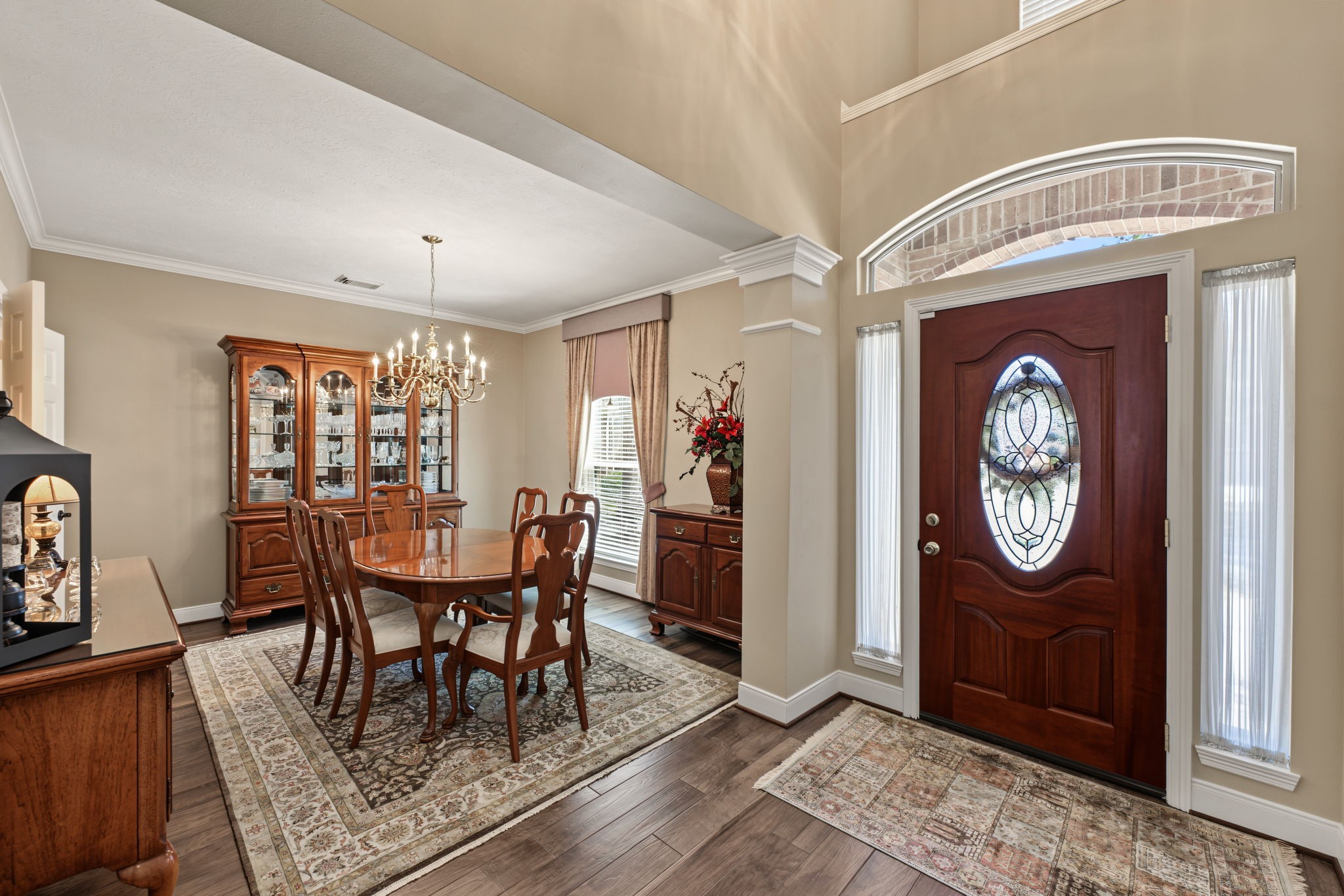 The Dining Room is approx 12' x 12' and connects directly to the Kitchen.