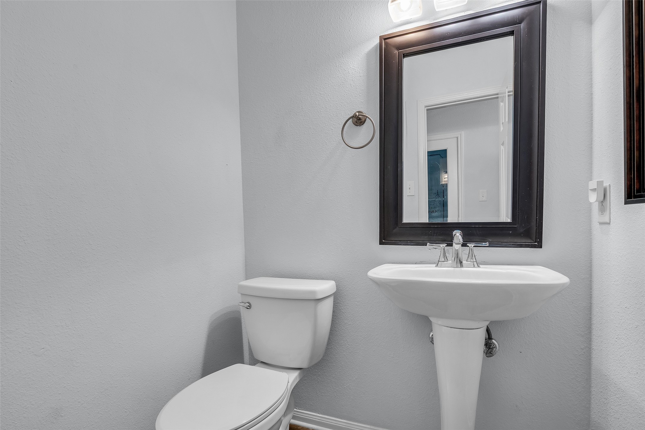 Convenient 1/2 bath located downstairs