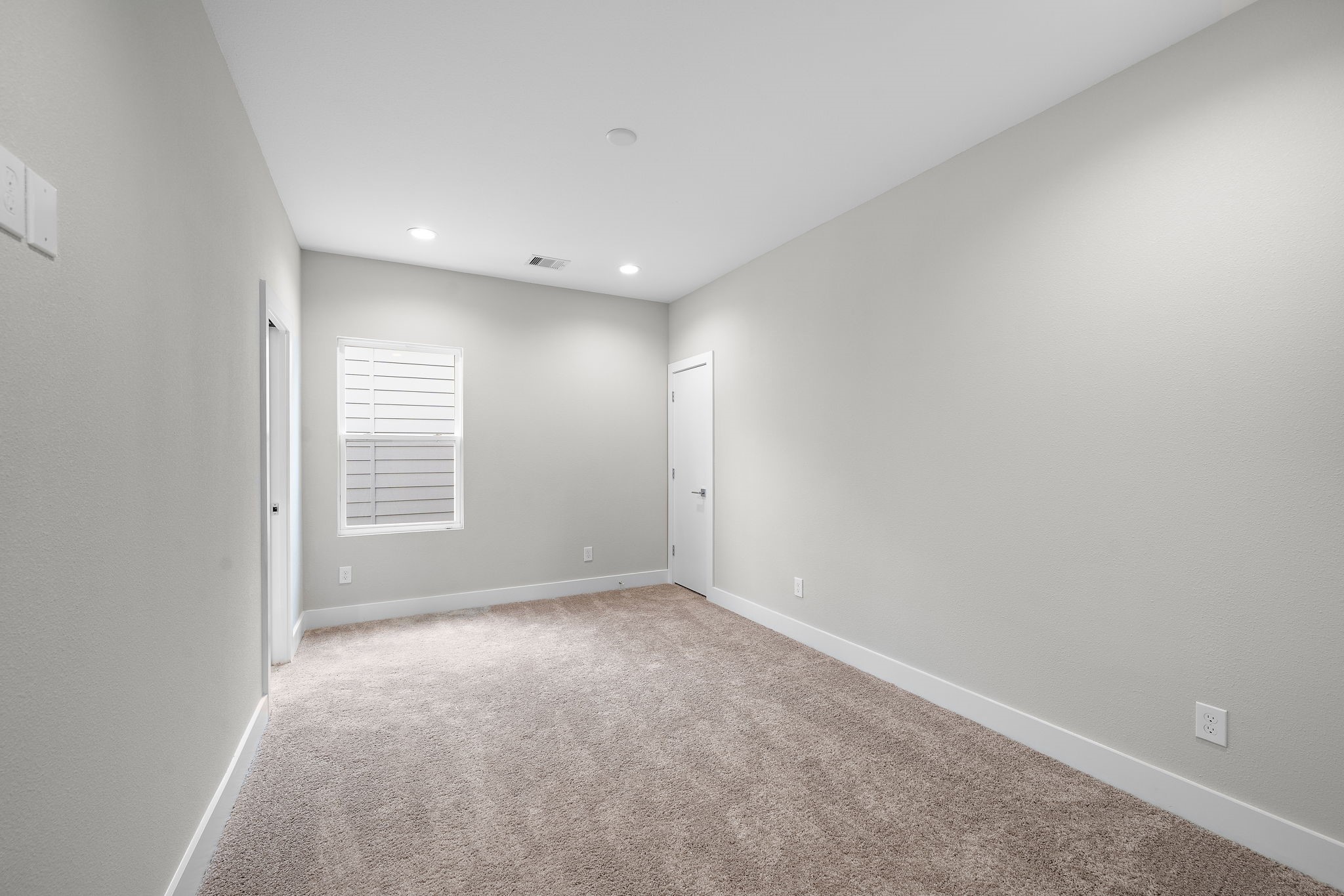 8120 Esther Acres Lane, Houston, TX 77088