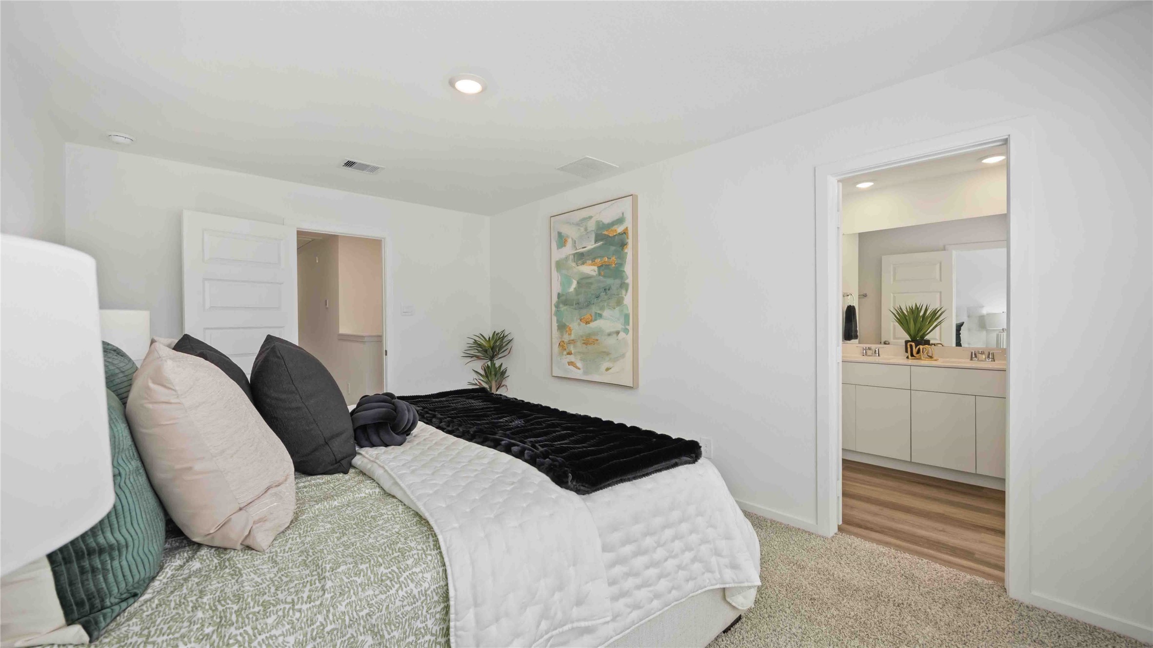 5923 Manning Oaks Street, Houston, TX 77091