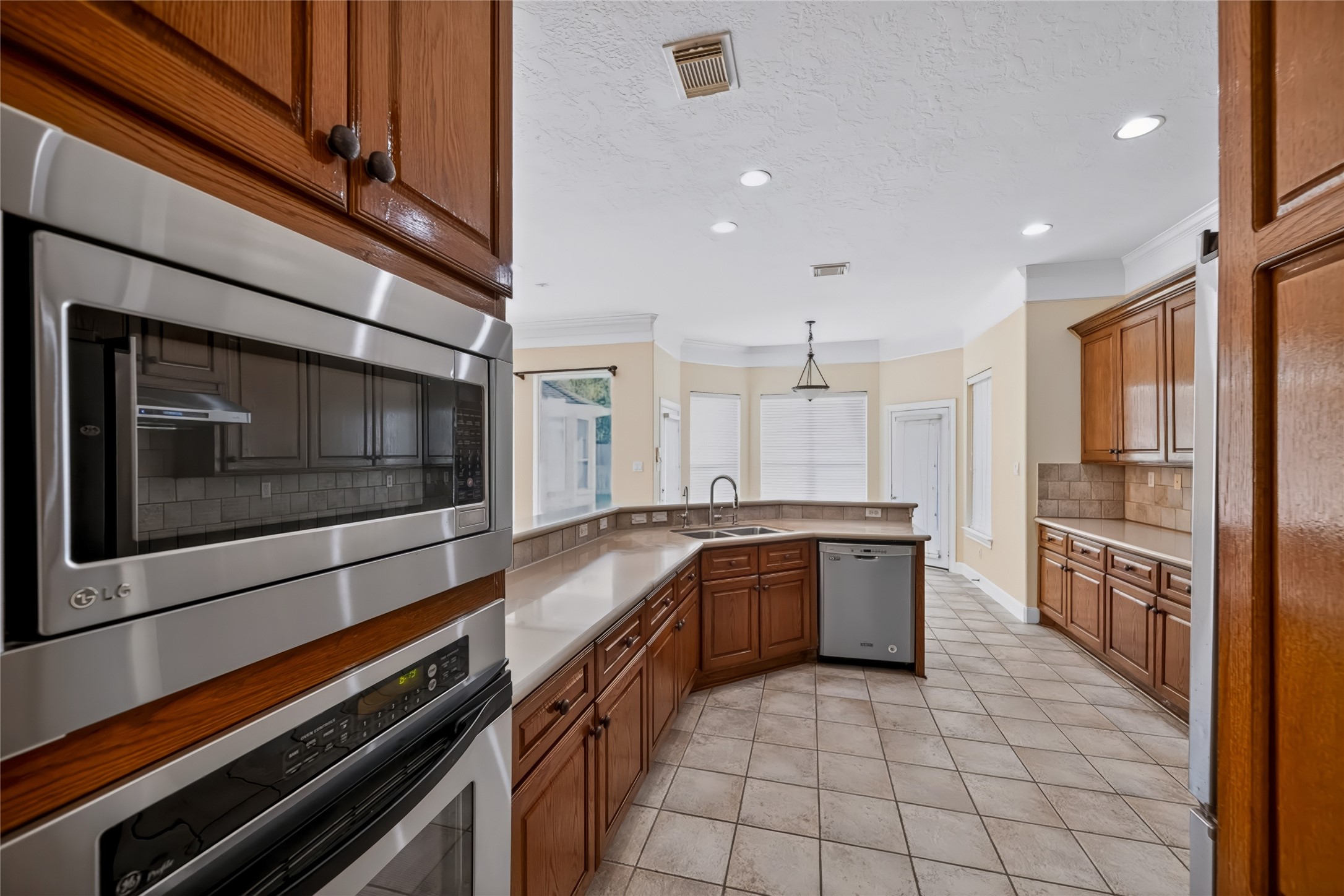12111 Via Porta Rosa, Cypress, TX 77429