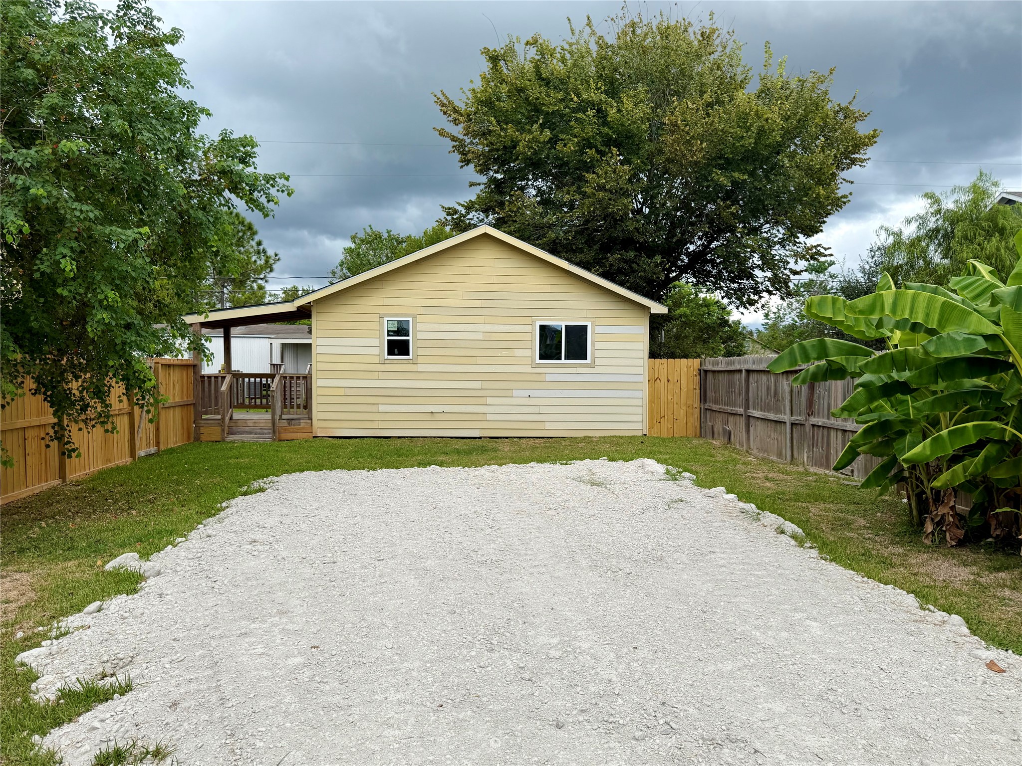 4731 Colony Lane, Rosharon, TX 77583