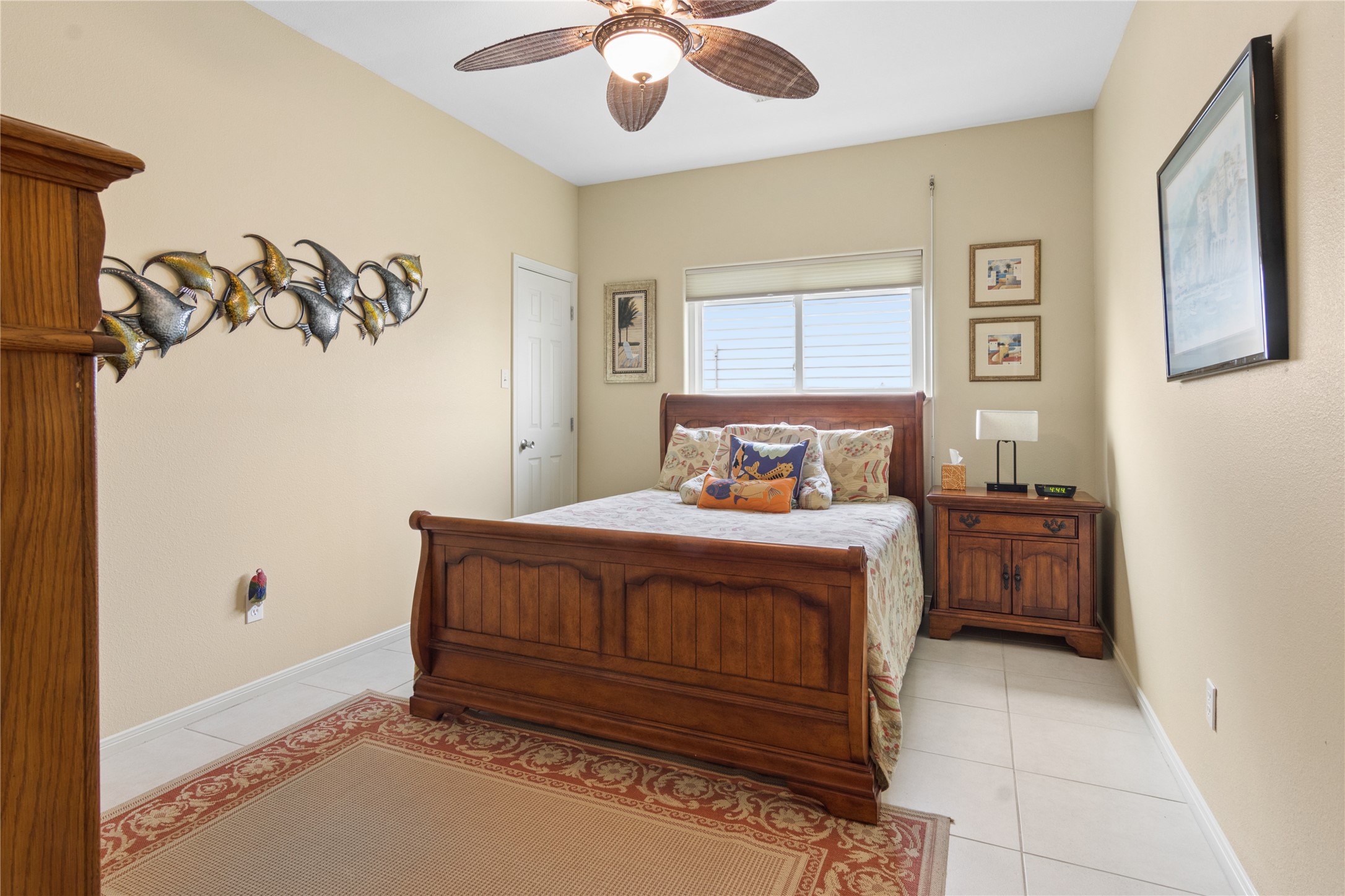 10 N Flamingo Street, La Marque, TX 77568