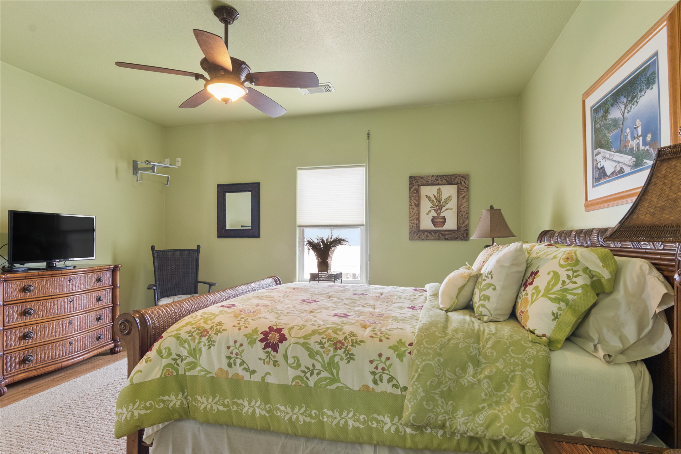10 N Flamingo Street, La Marque, TX 77568