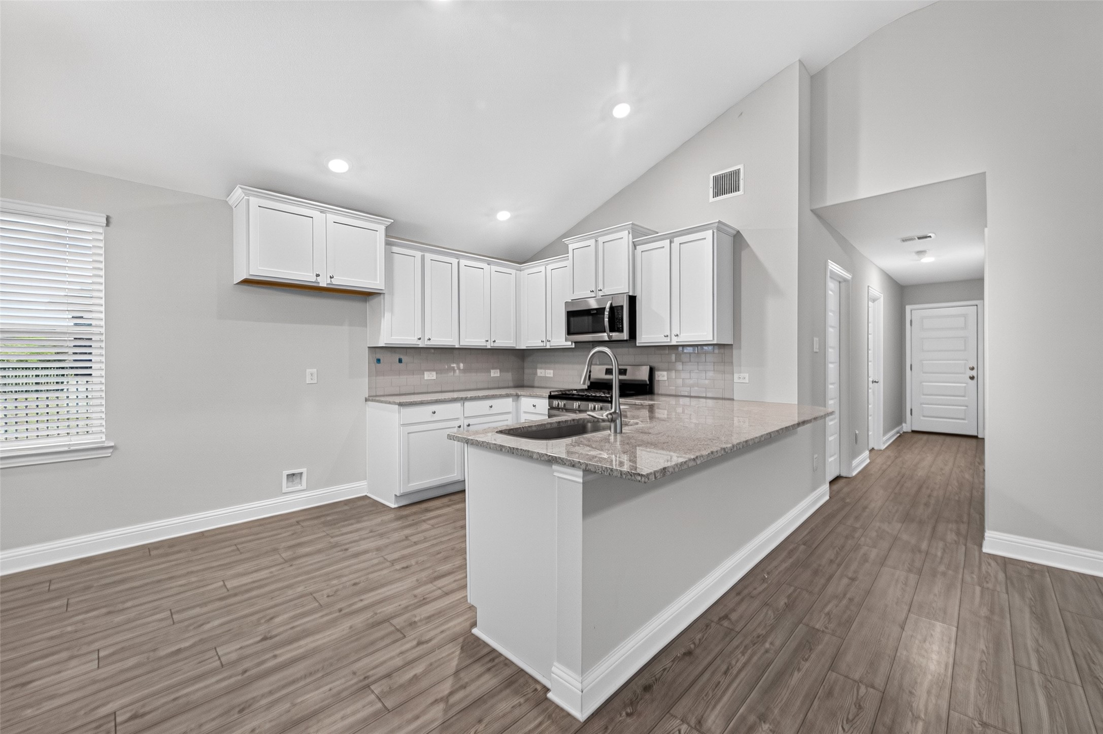 413 Aurora Creek Lane, Katy, TX 77493