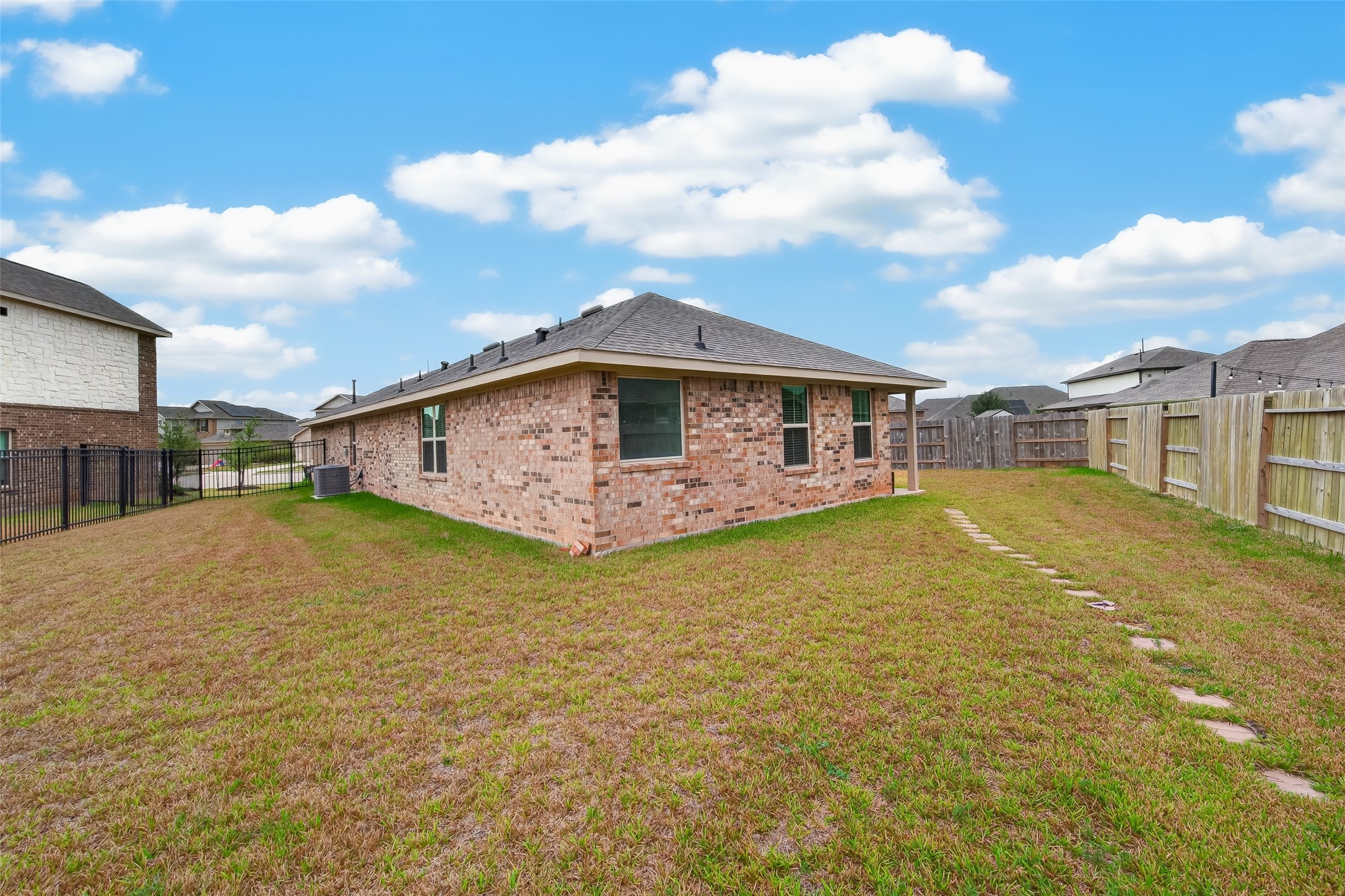 413 Aurora Creek Lane, Katy, TX 77493