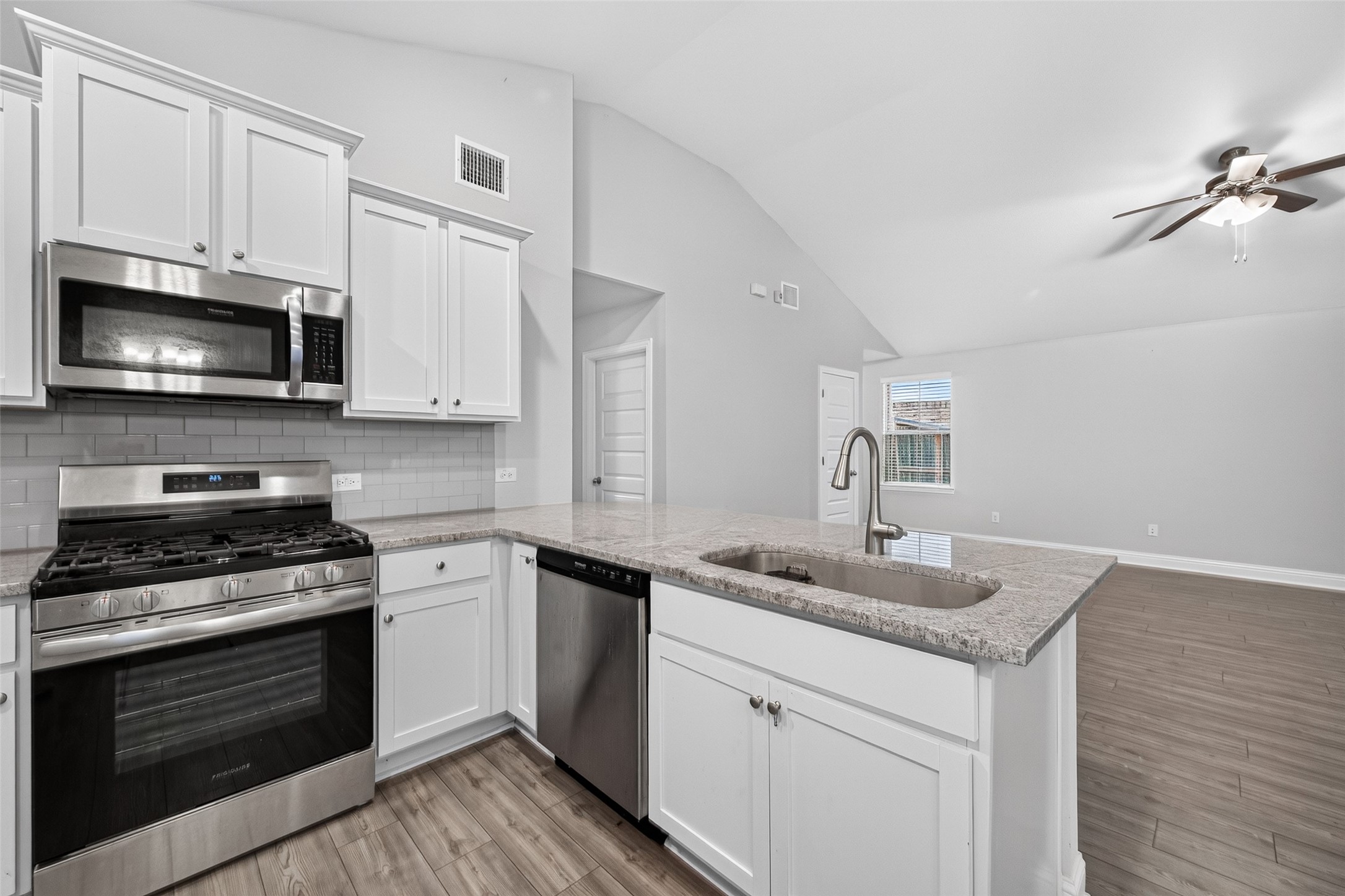 413 Aurora Creek Lane, Katy, TX 77493