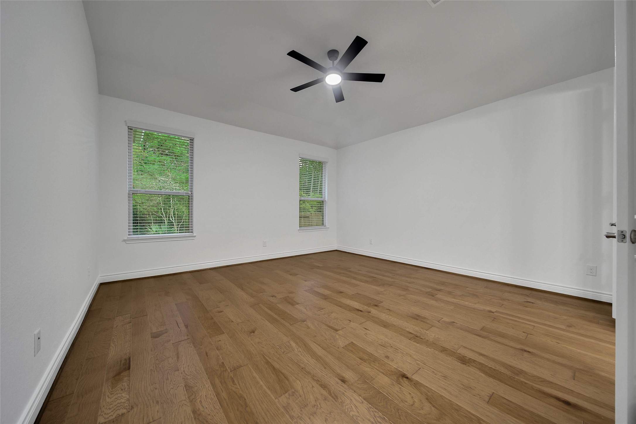 296 Dawn Brook Lane, Conroe, TX 77384