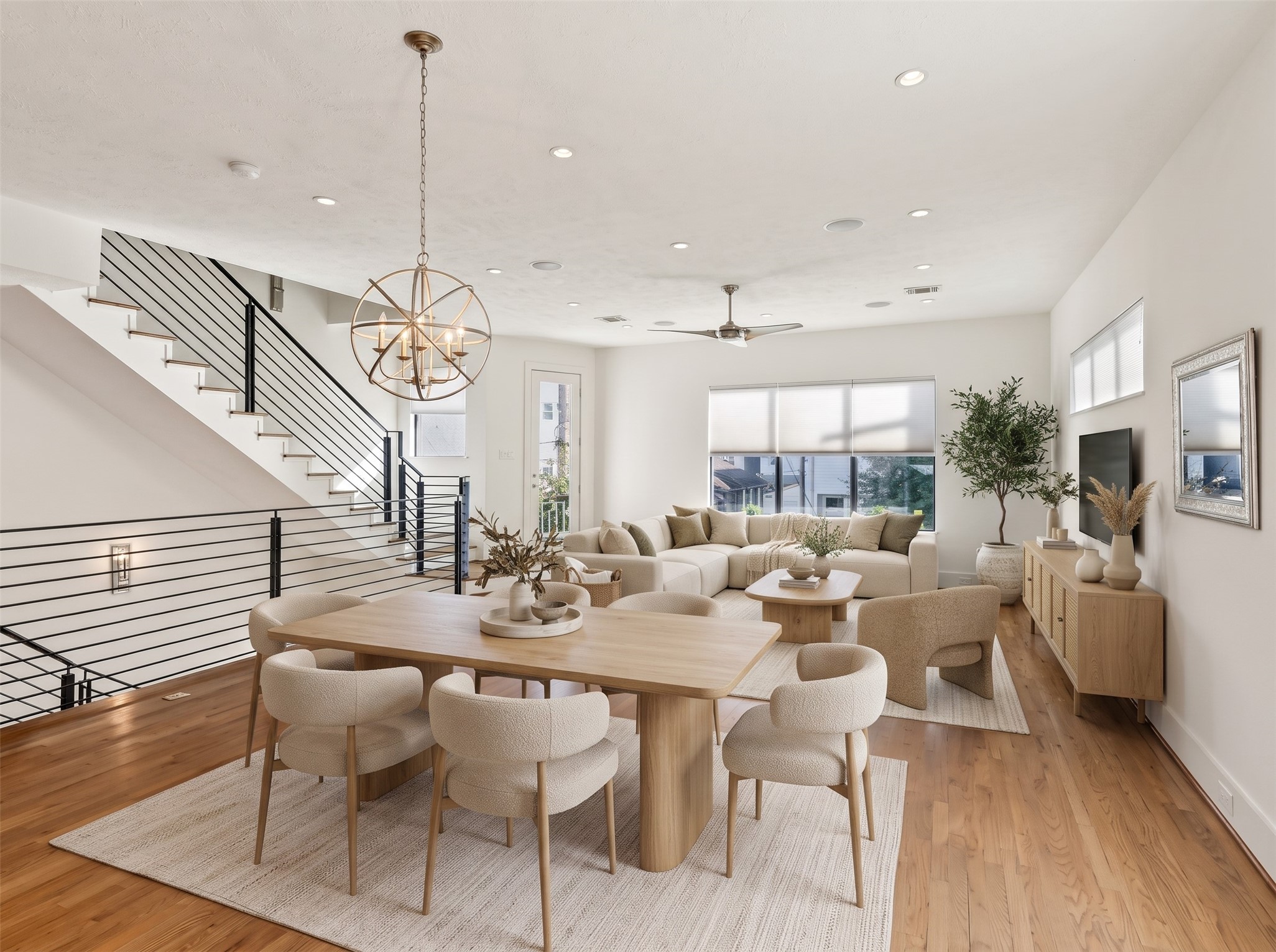 Virtual Staging For Living & Dining Room