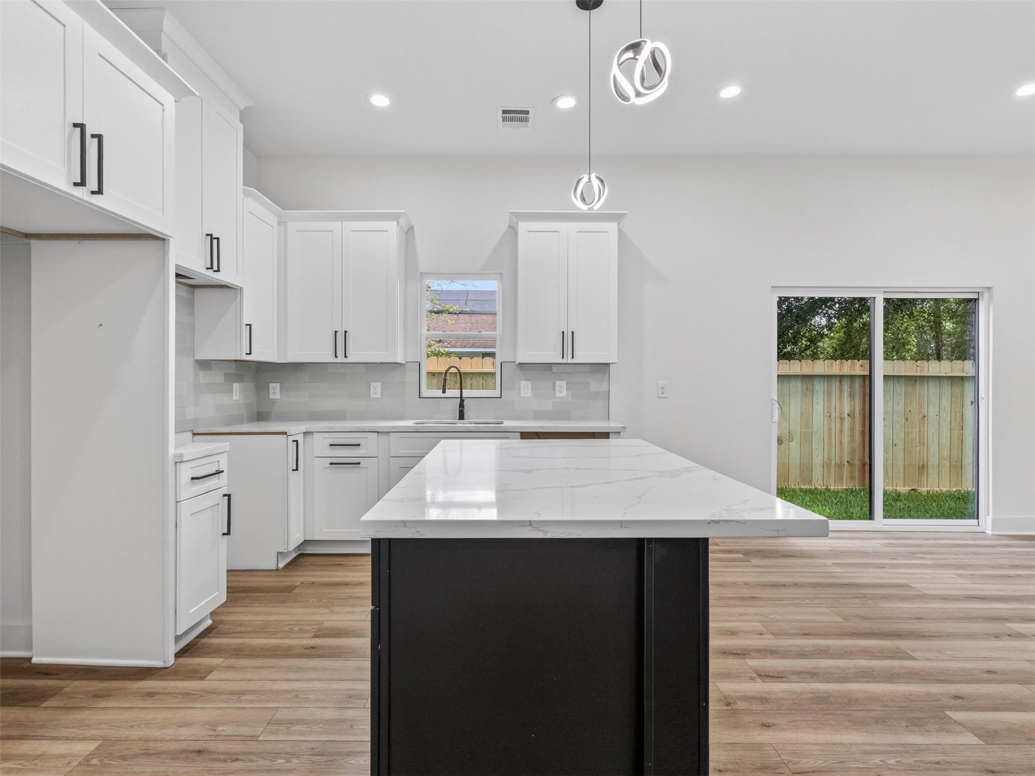 6801 Apollo Street, #A, Houston, TX 77091