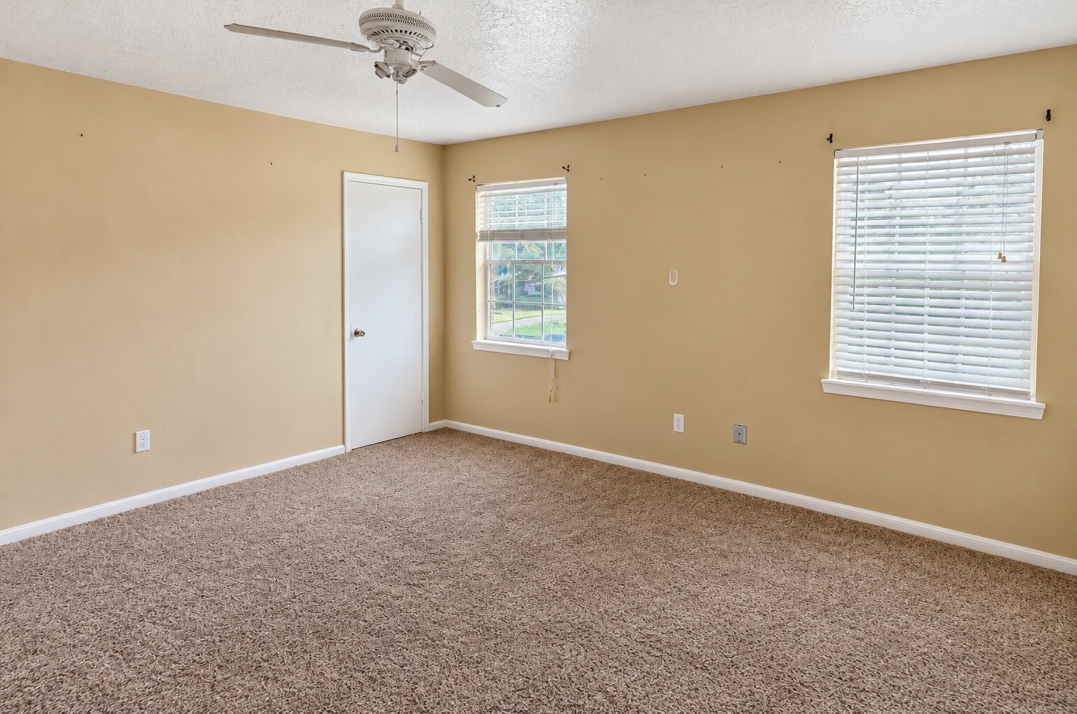 5603 Mossy Timbers Drive, Humble, TX 77346
