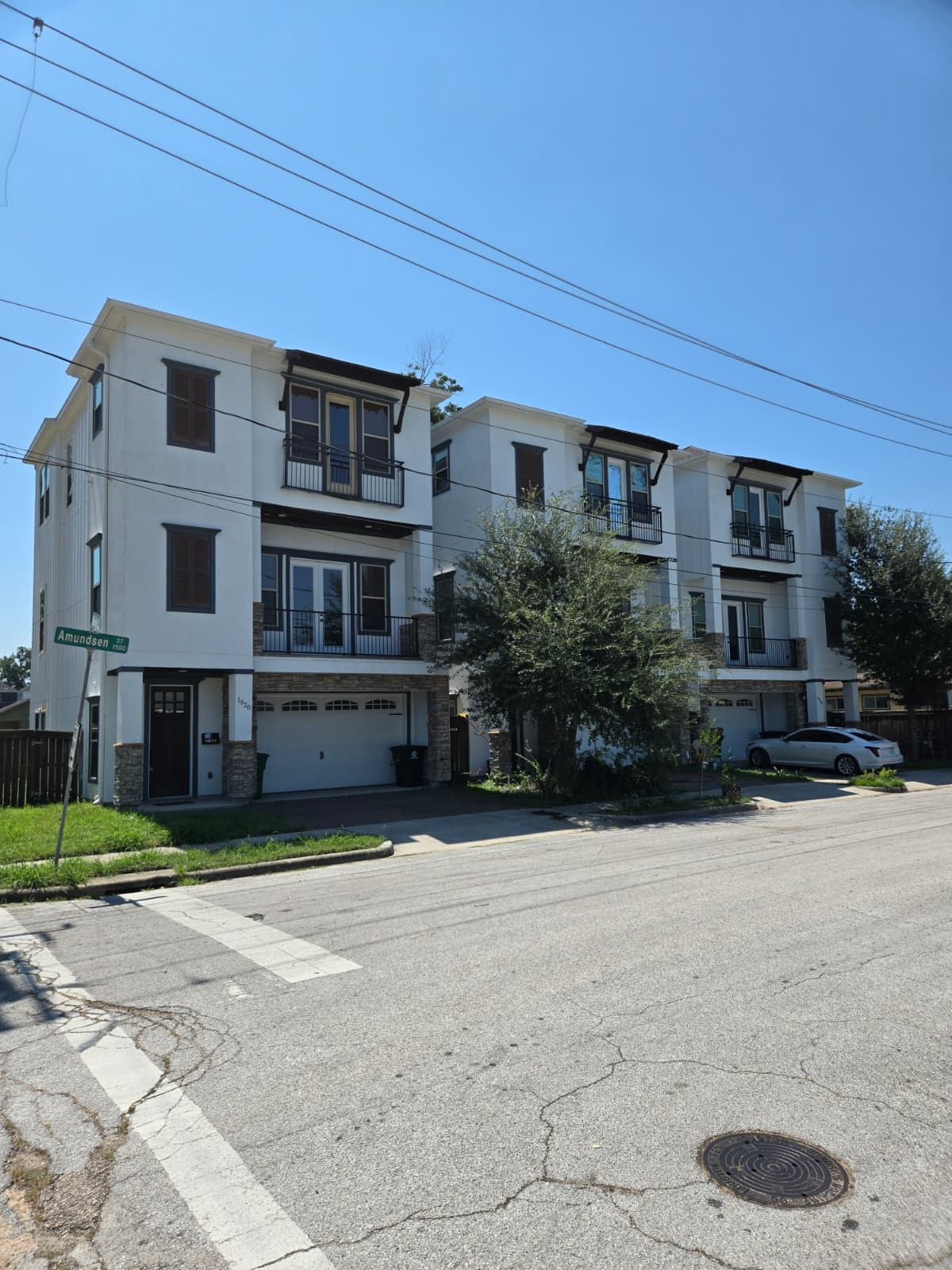 1520 Amundsen Street, Houston, TX 77009 1520 Amundsen Street, Houston, TX 77009