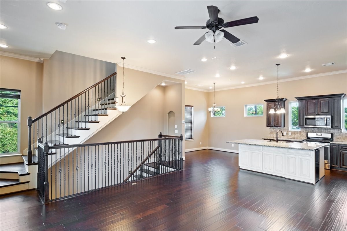 1520 Amundsen Street, Houston, TX 77009