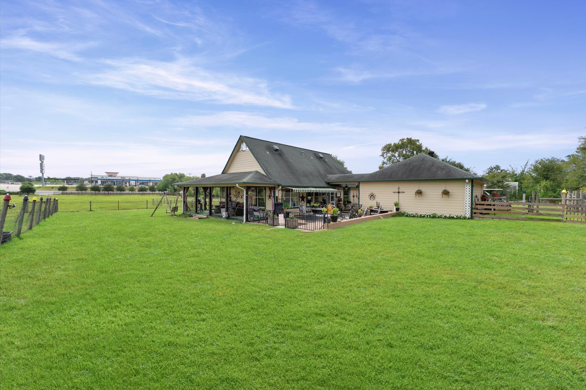 29381 Highway 6, Hempstead, TX 77445