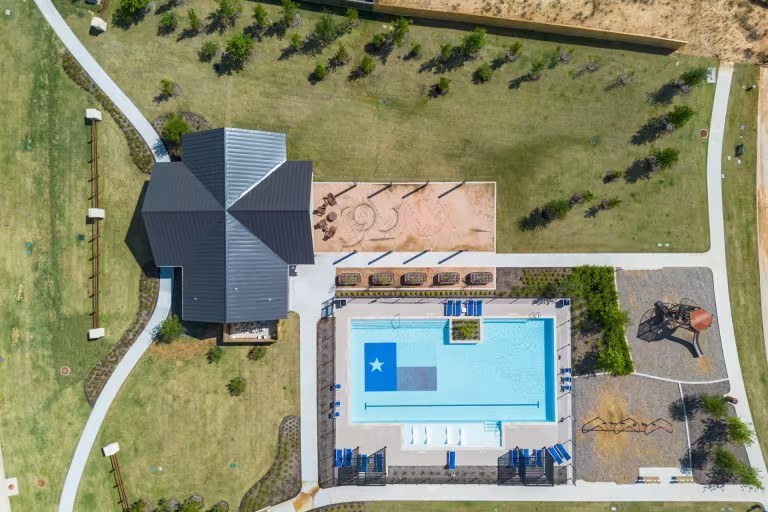 922 Silver Buckle Lane, Montgomery, TX 77356