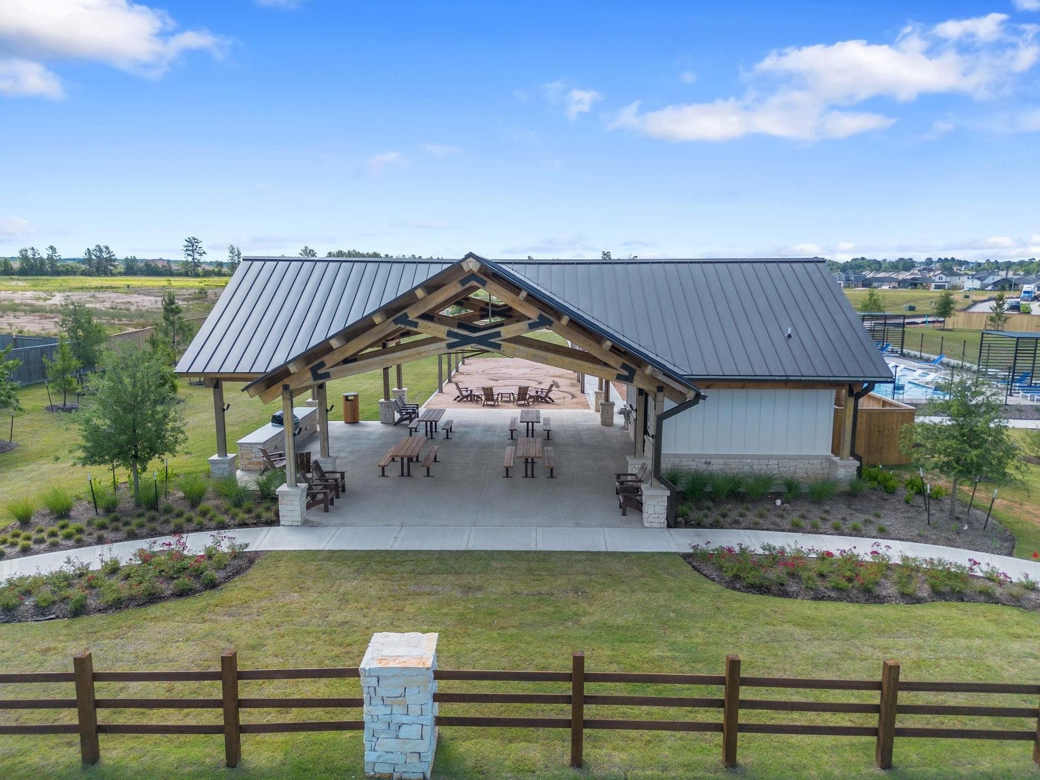 922 Silver Buckle Lane, Montgomery, TX 77356