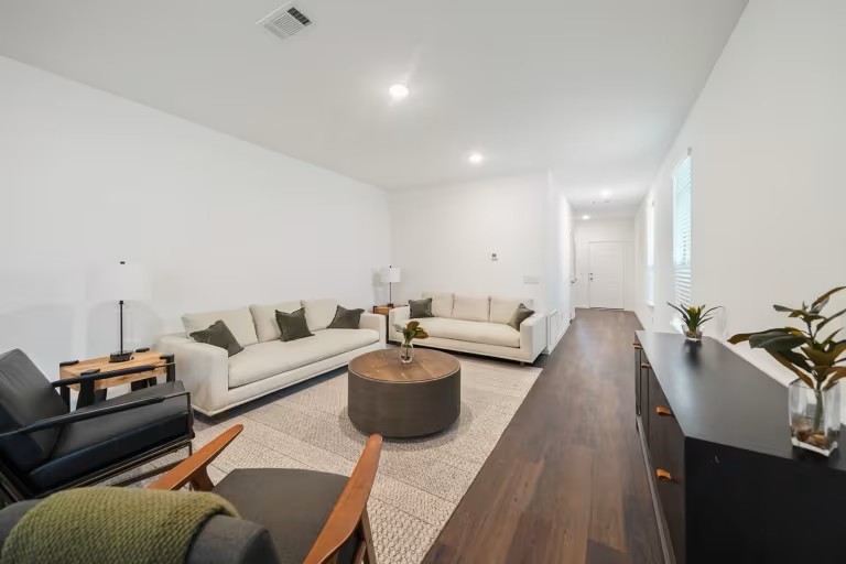 MODEL HOME images may NOT be consistent with the finished product. MODEL HOME images may NOT be consistent with the finished product.
