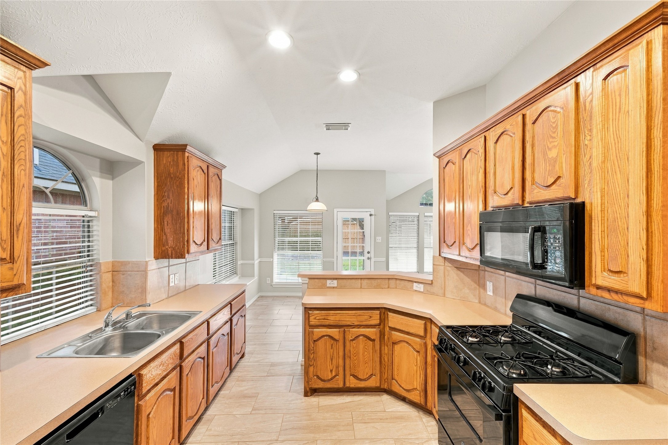 22923 Creekside Gate Court, Tomball, TX 77375