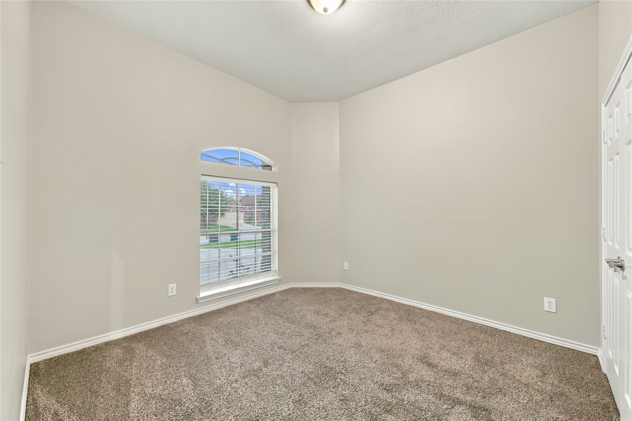 22923 Creekside Gate Court, Tomball, TX 77375