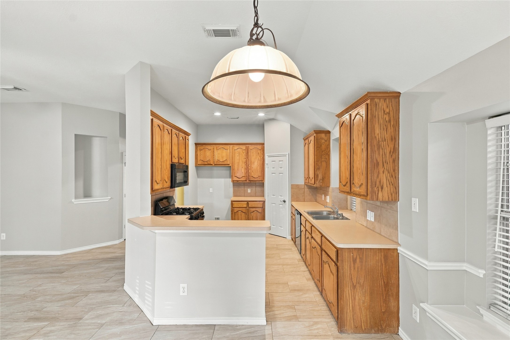 22923 Creekside Gate Court, Tomball, TX 77375