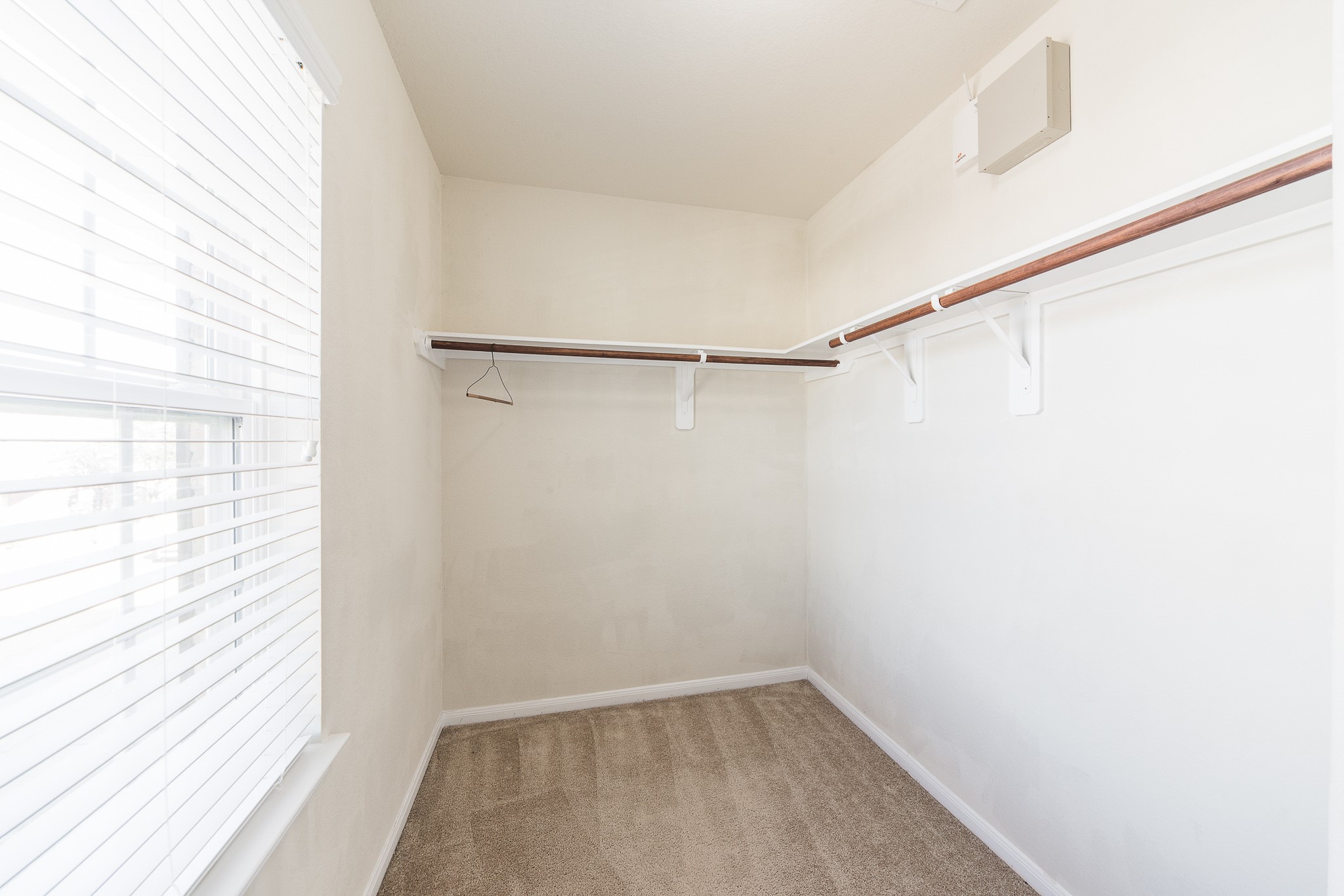 7239 Autumn Sun Drive, Houston, TX 77083
