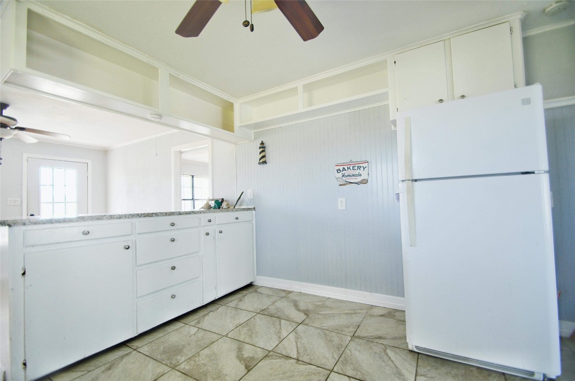 436 9th Street, San Leon, TX 77539 436 9th Street, San Leon, TX 77539