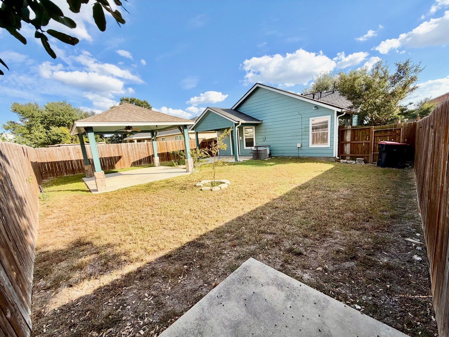 523 Remington Green Court, Houston, TX 77073